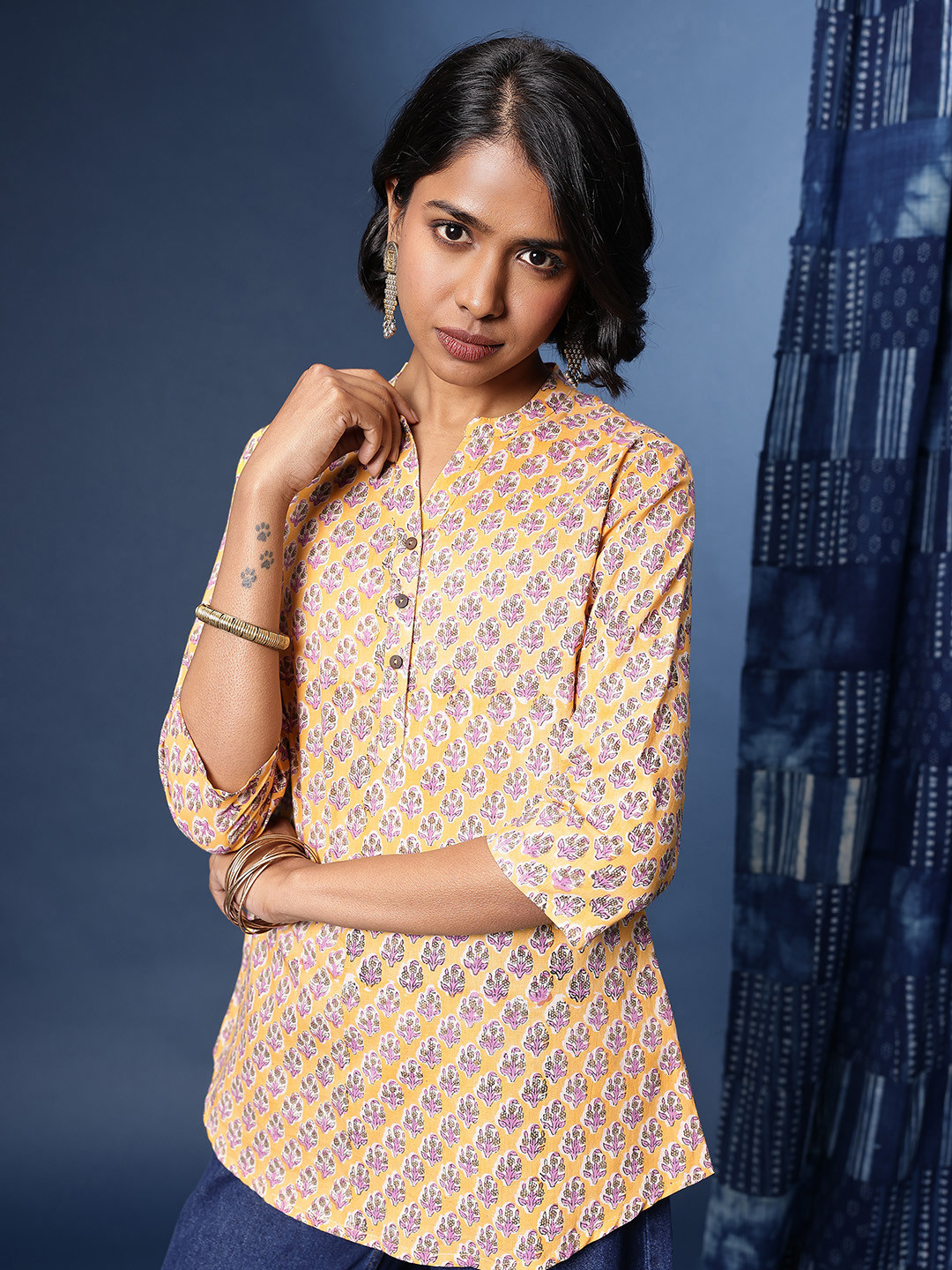 Taavi Sanganeri Floral Printed Pure Cotton Kurti