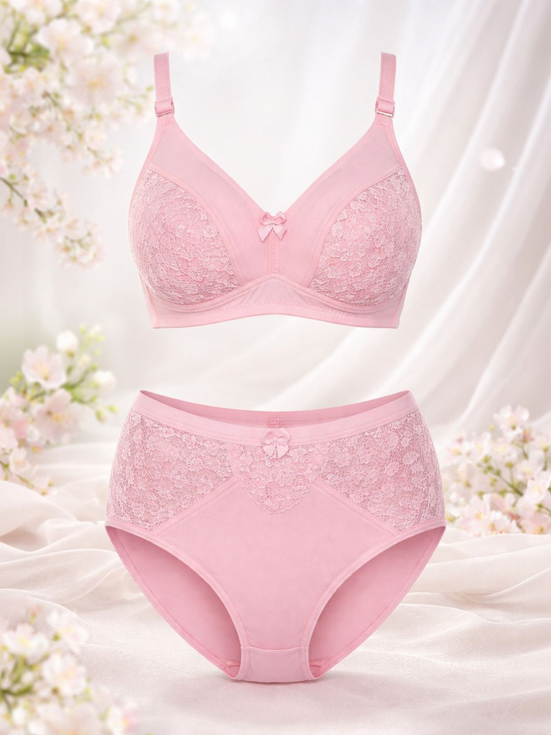 Peshe Self Design Non-Wired Mid-Rise Lingerie Set