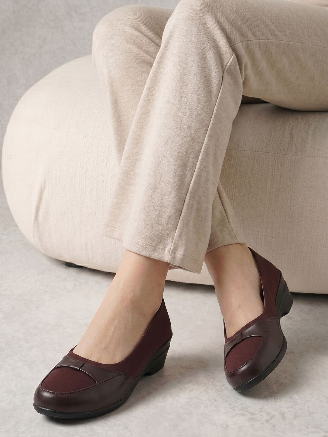 Denill Round Toe Slip-On Ballerinas