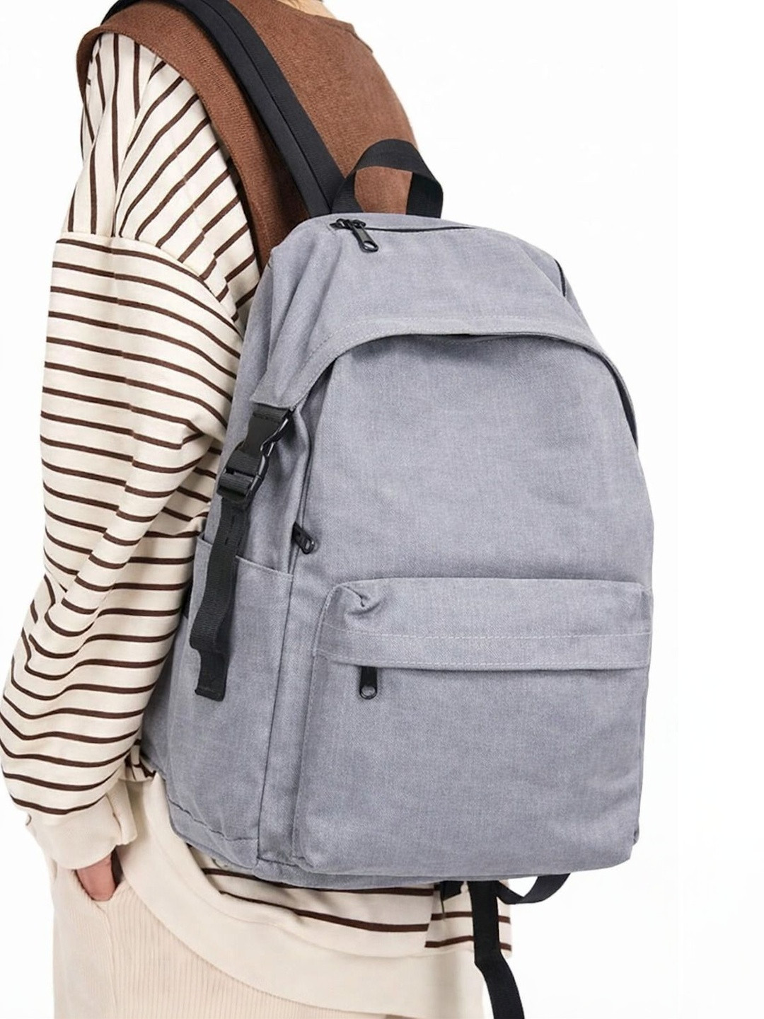 Bluewish Men Embellished Backpack