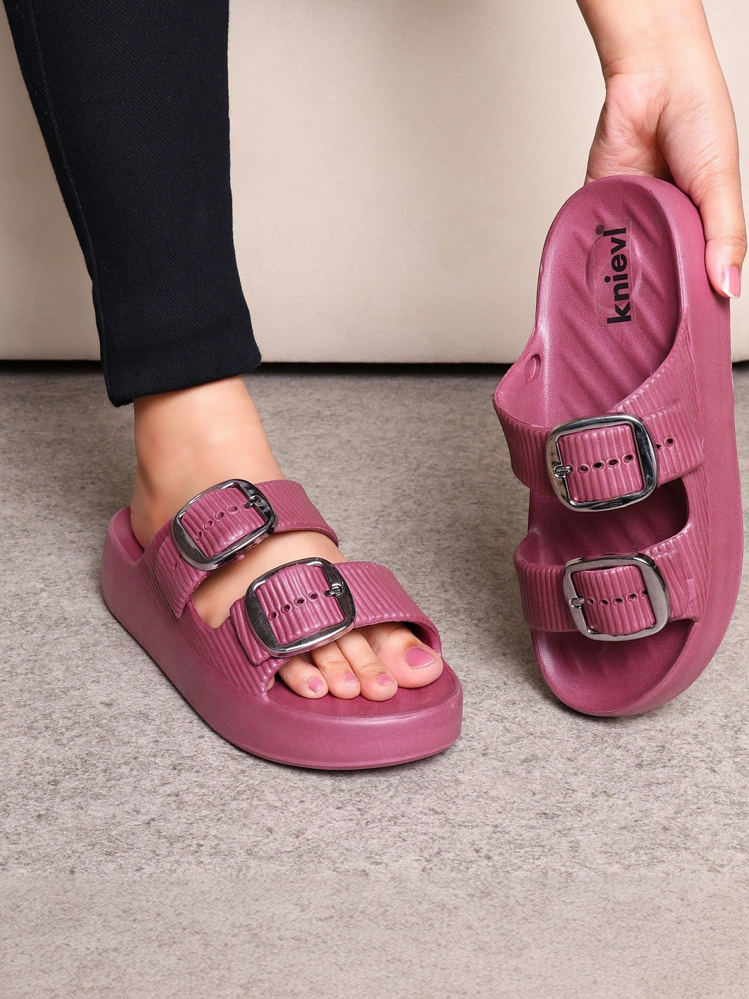 KNIEVL Women Flip Flops