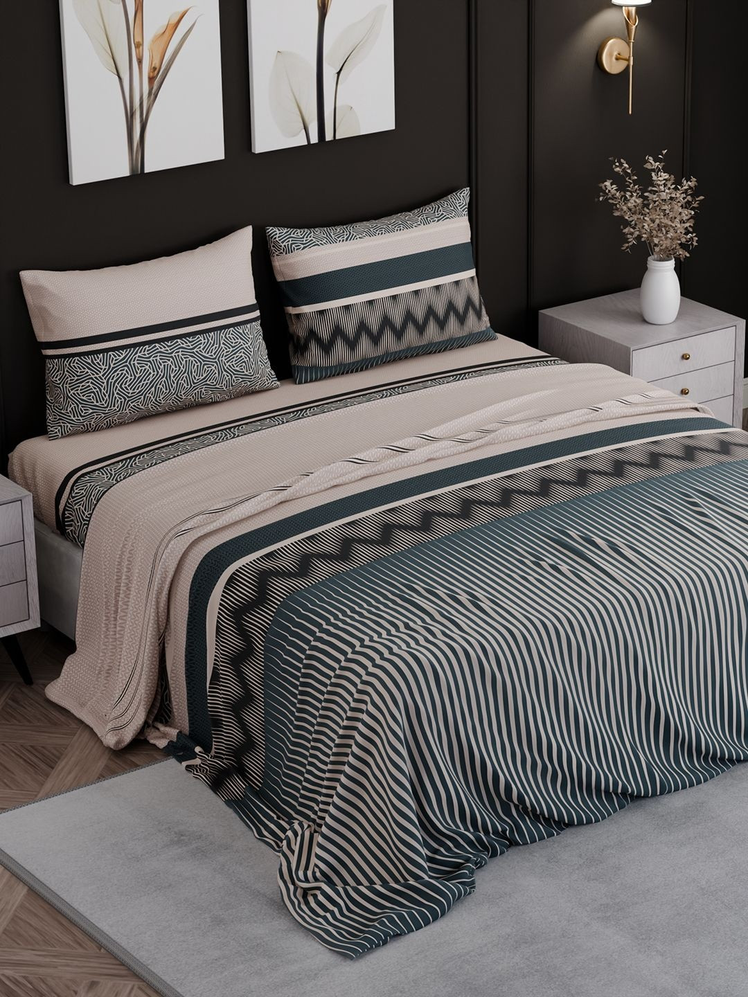 BLISSHOME Beige Striped 150 TC King Bedsheet with 2 Pillow Covers