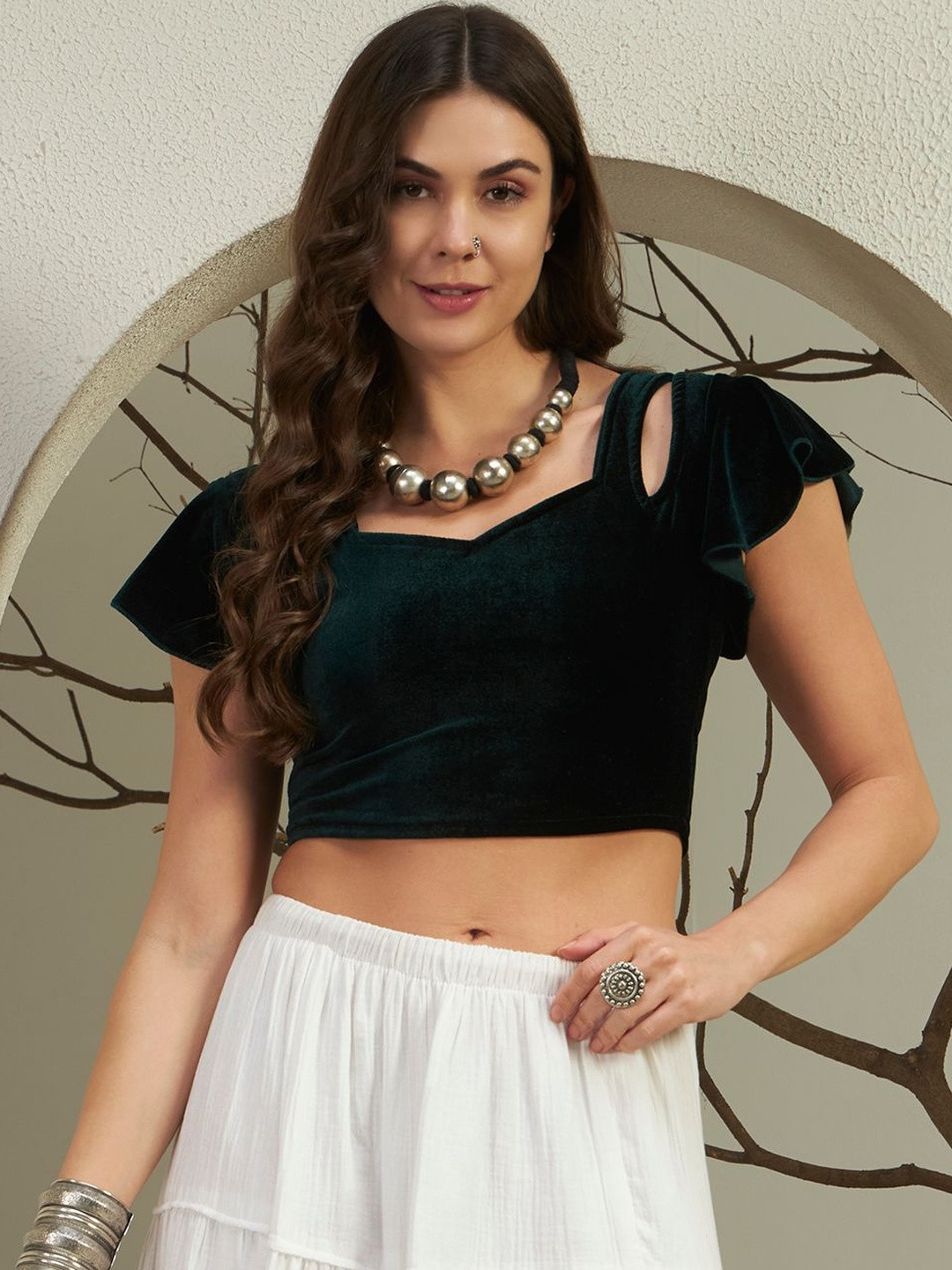VAARARO Velvet Solid Saree Blouse