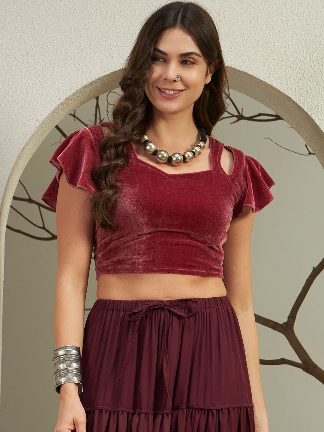 VAARARO Velvet Solid Saree Blouse