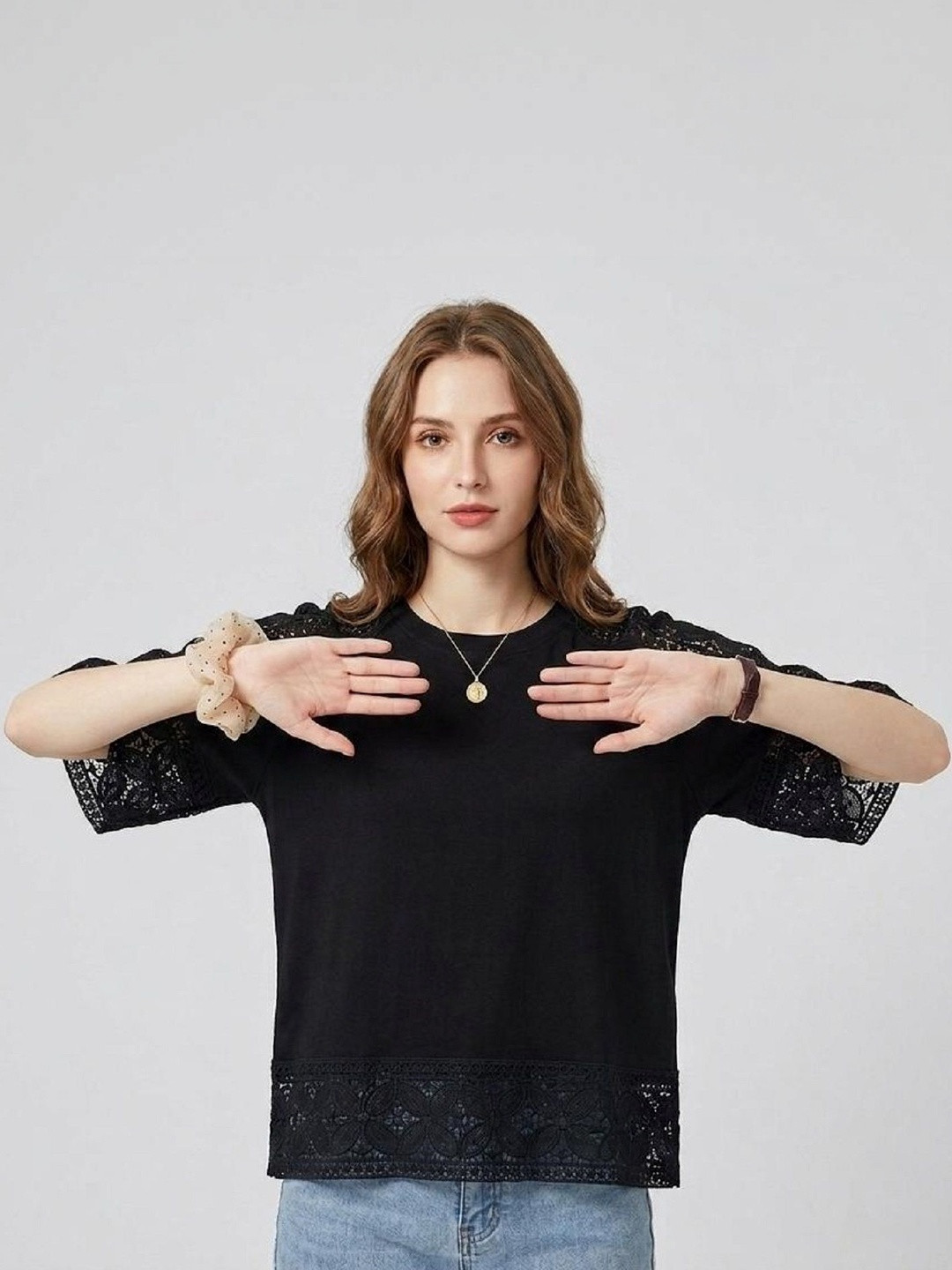 POLLOLOCO Embroidered Cotton Lace Top