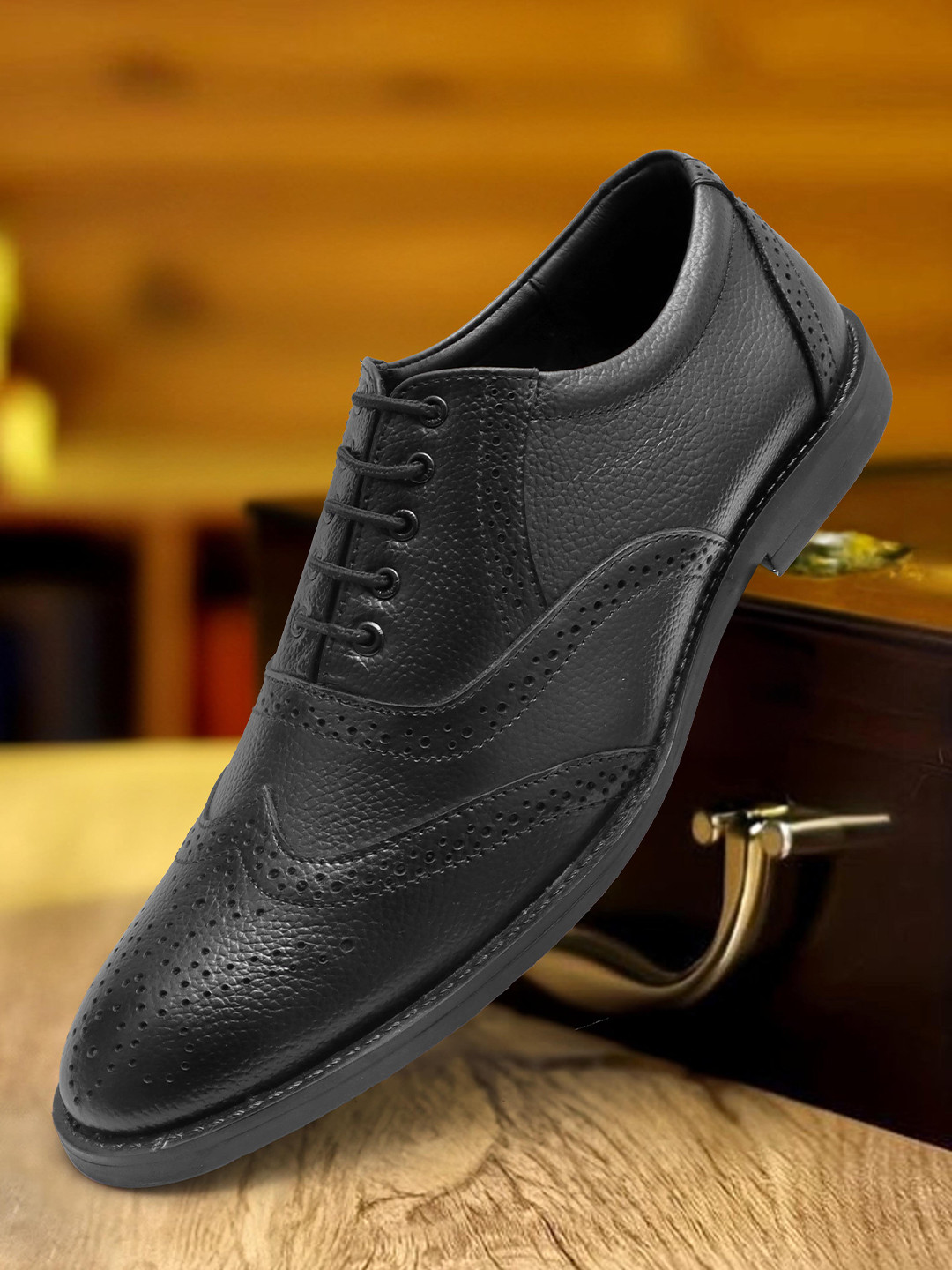 INVICTUS Men Leather Formal Derbys
