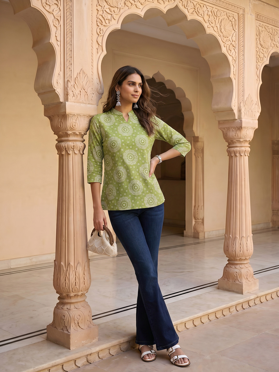 Anouk Rustic Floral Printed Mandarin Collar Straight Kurti