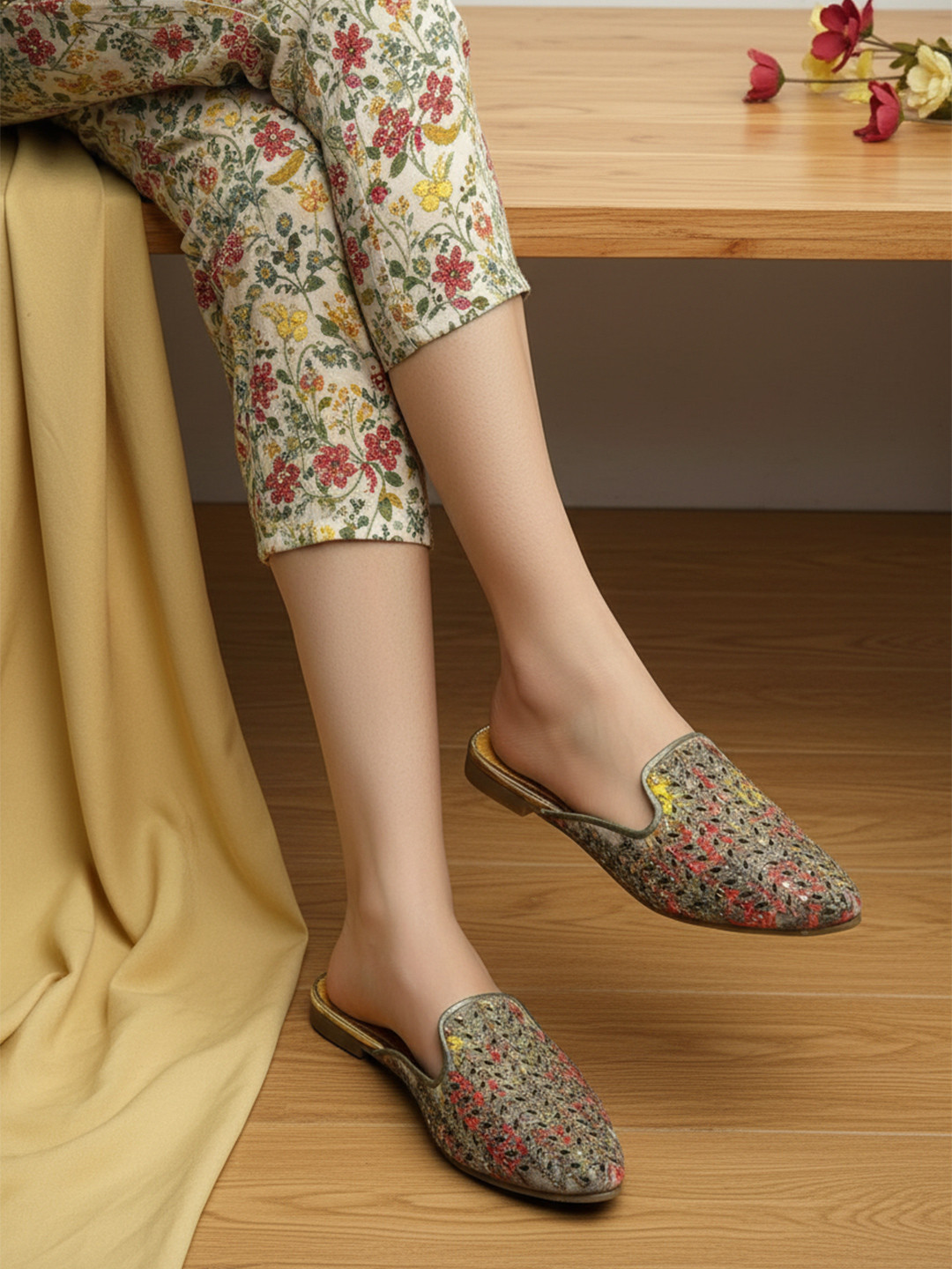 ASHO WITH FASHION MADE GLOBAL Women Fashion Sandals