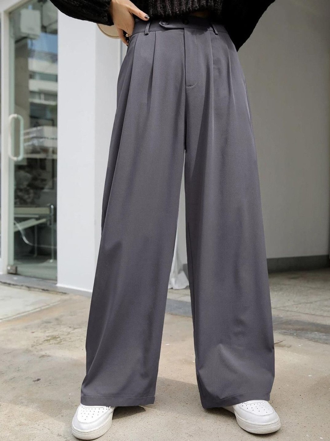 Stylecast X Kotty Women High-Rise Pleated Trousers