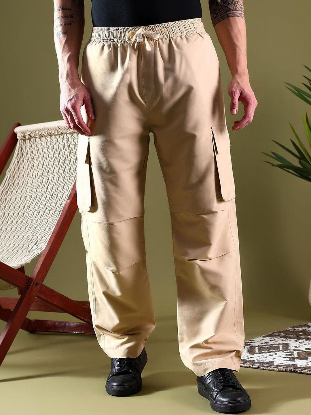 Stylecast X Kotty Men Relaxed Cargos Trousers
