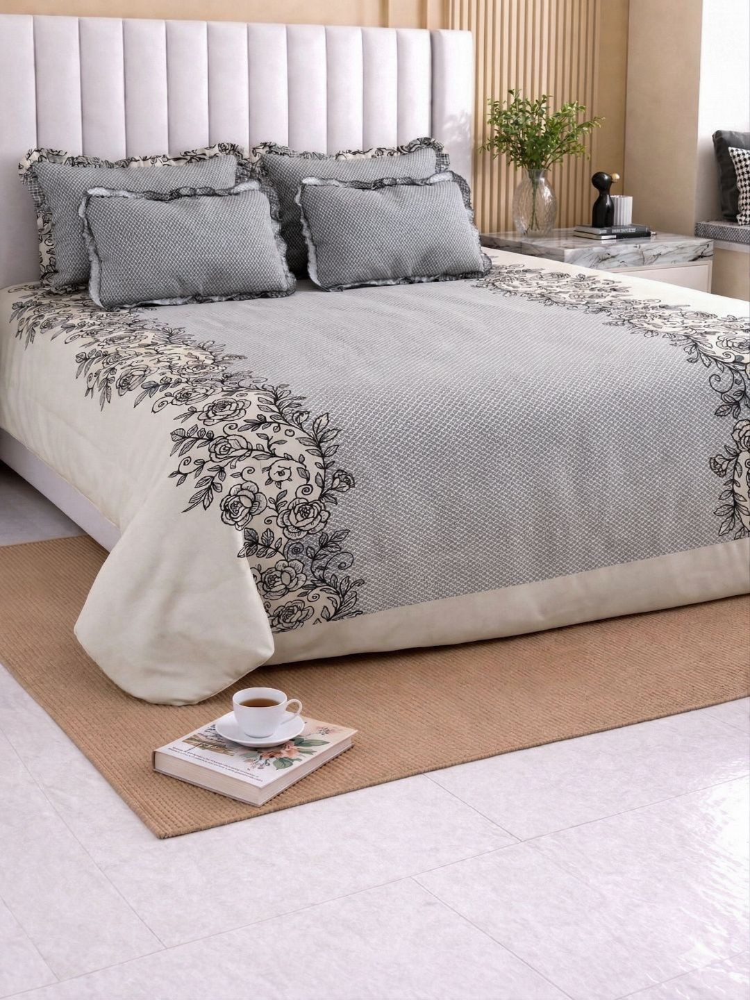 Dhrohar Grey Floral 180 TC Bedsheet with 2 Pillow Covers