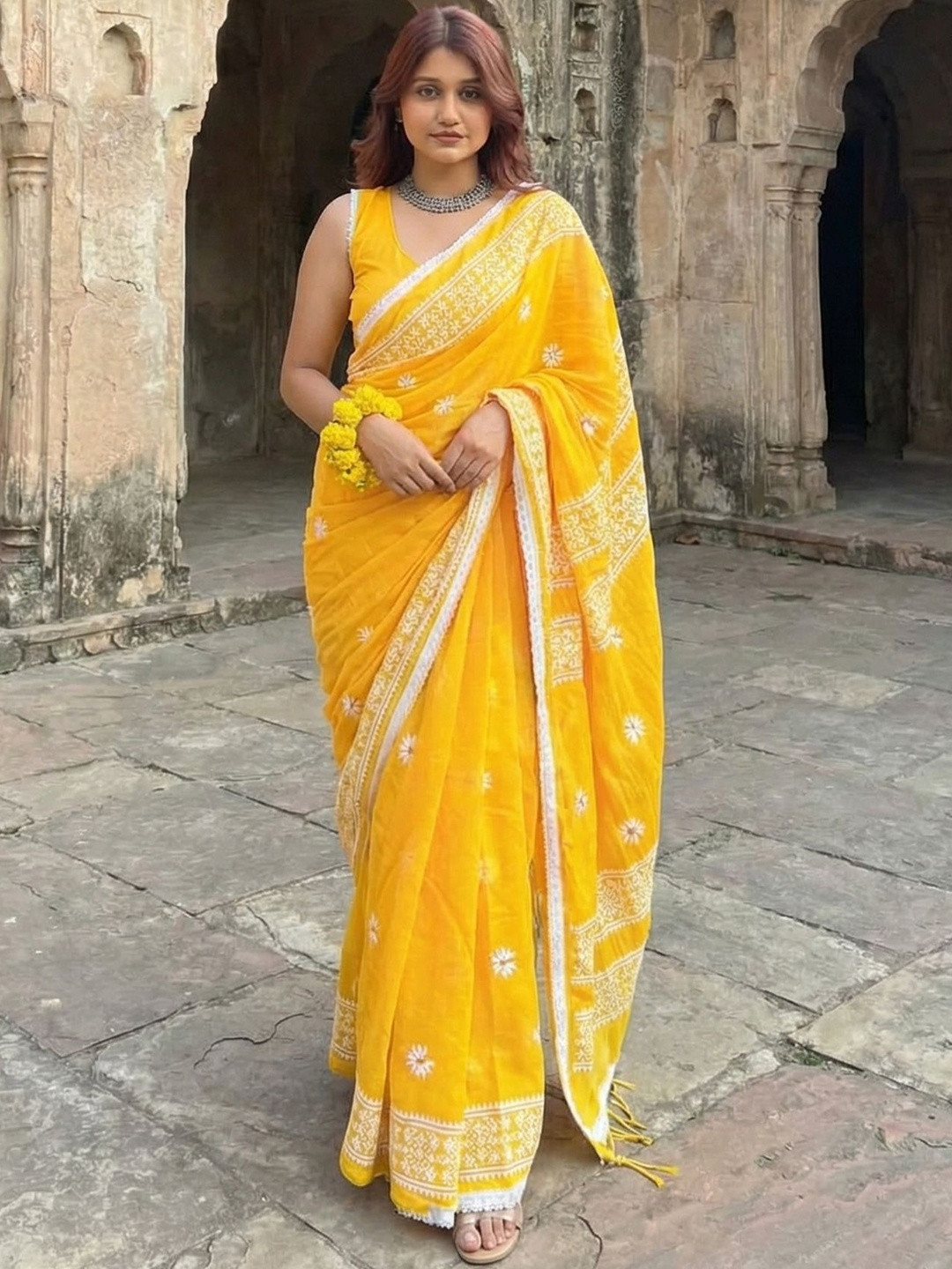 Dhaaga Ghar Embellished Embroidered Linen Blend Block Print Saree