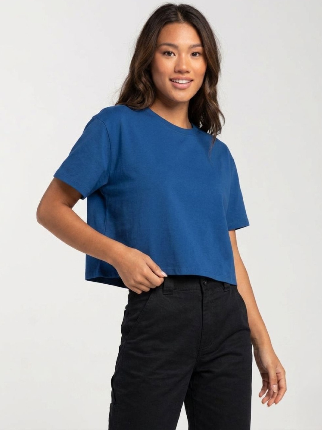 Besick Women Round Neck Crop Cotton T-shirt