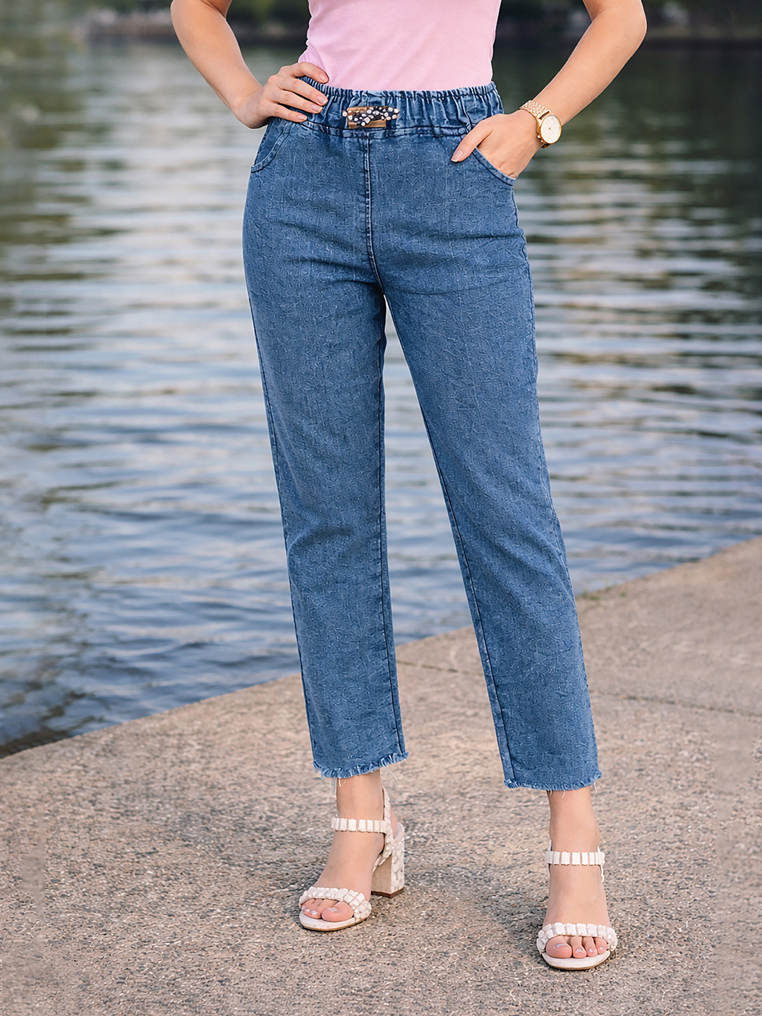 Ira Collections Women Comfort Jogger Mid-Rise Light Fade Stretchable Jeans