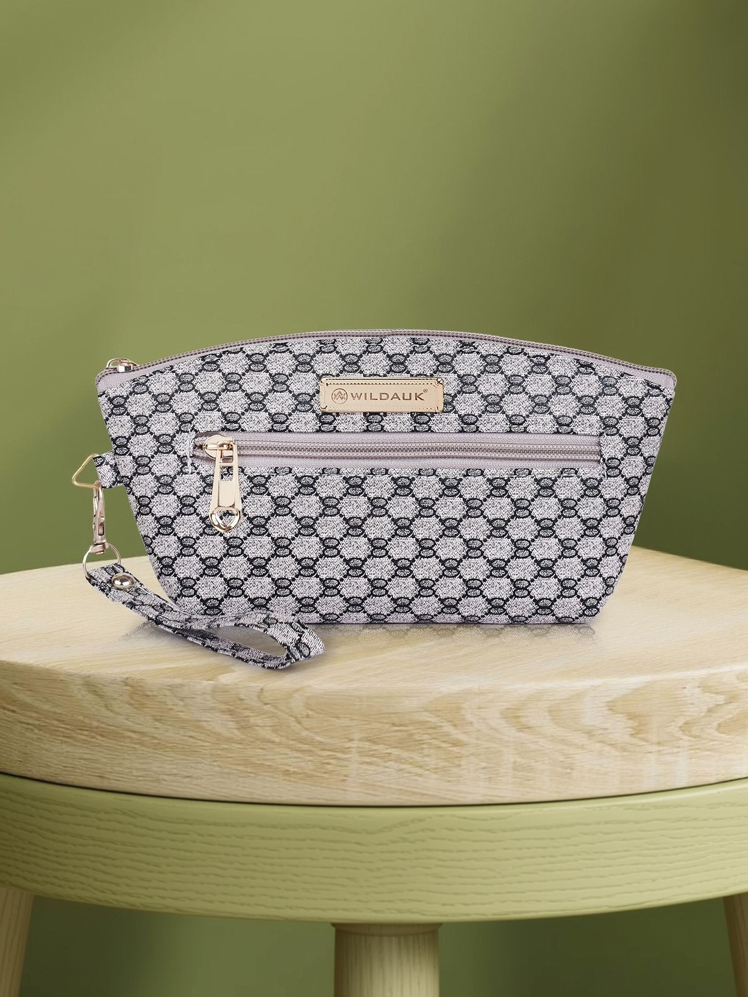 WILDAUK Textured Embellished Purse Clutch