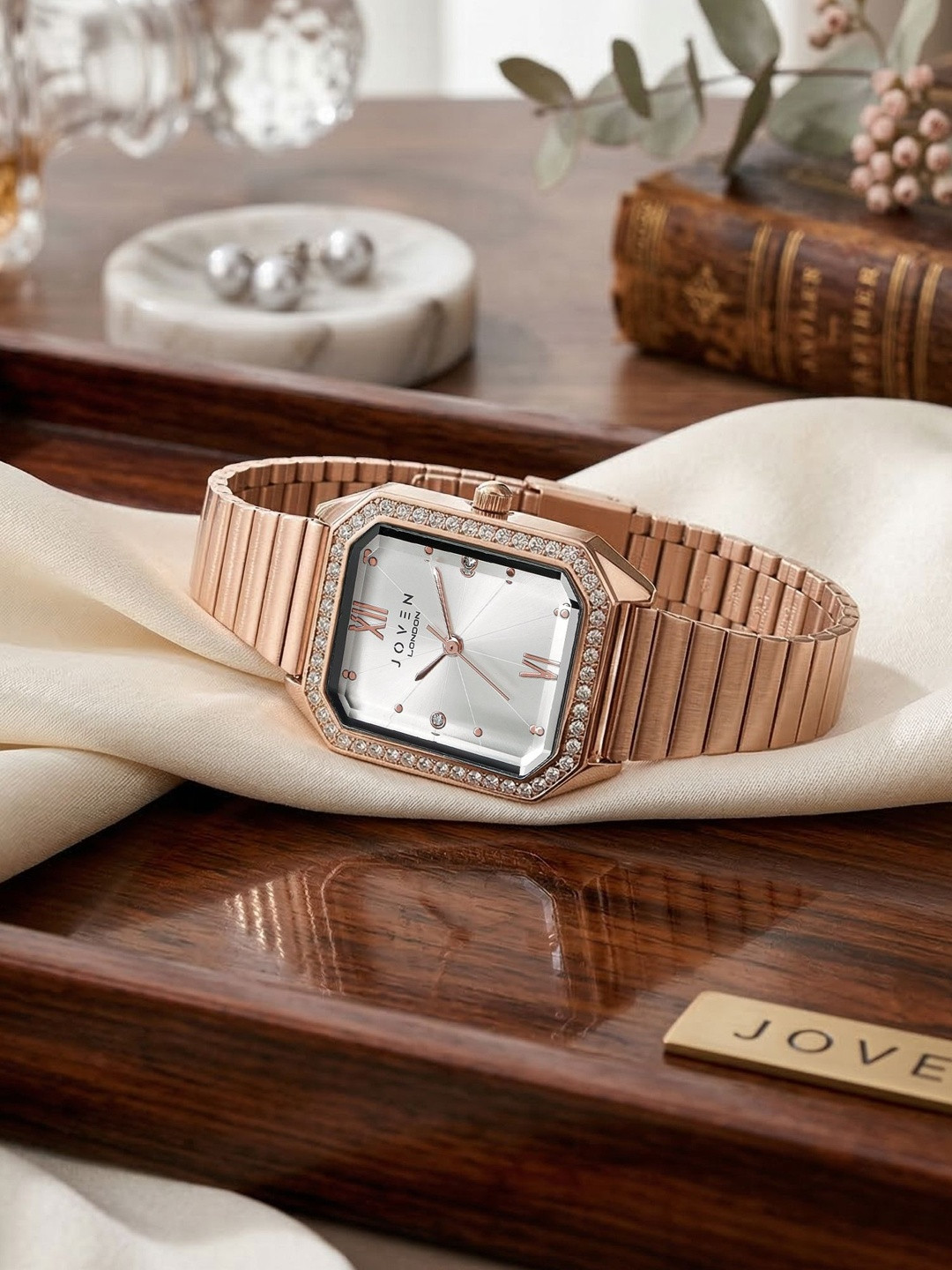 Joven Women Embellished Bracelet Style Analogue Watch -J2-F