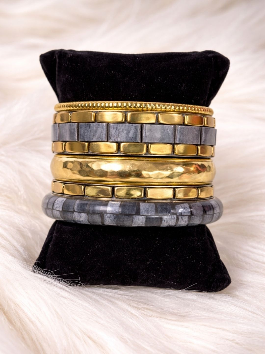 BDIVA Women Gold-Plated Stone Studded Beaded Bangle Bracelet