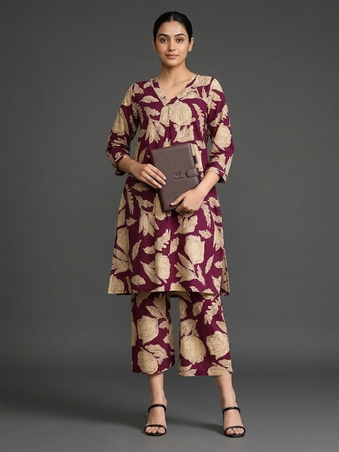 Navibhu Everyday Women Floral Printed Regular Pure Cotton Kurta with Trousers