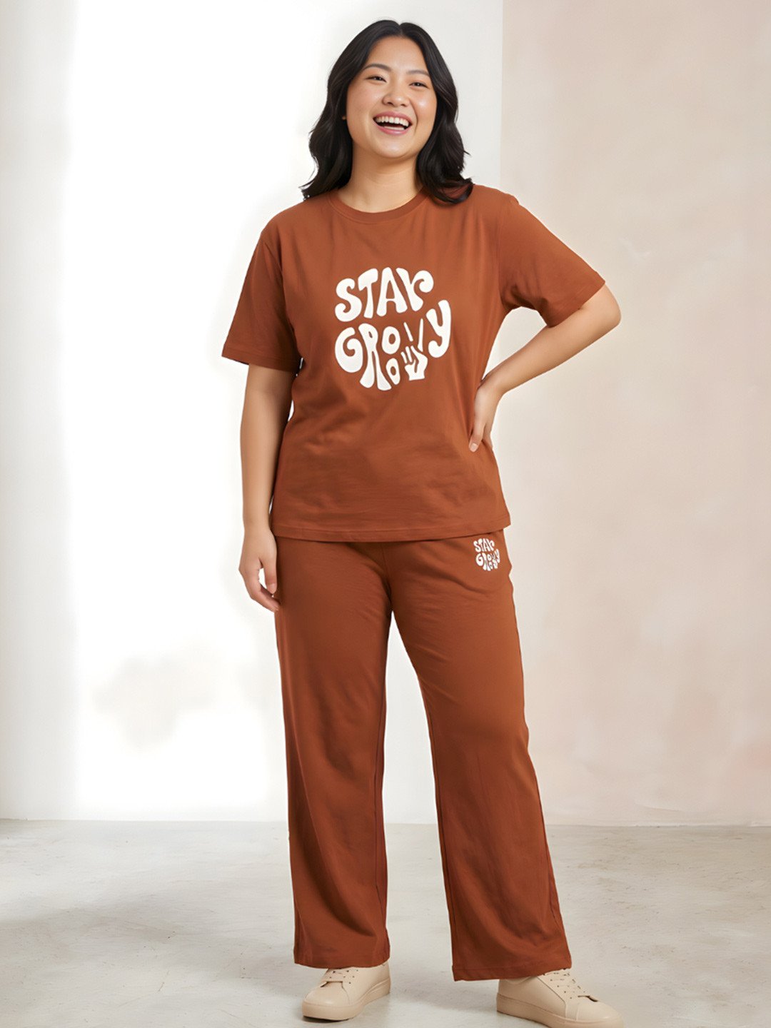 Lugo Printed T-shirt & Trousers