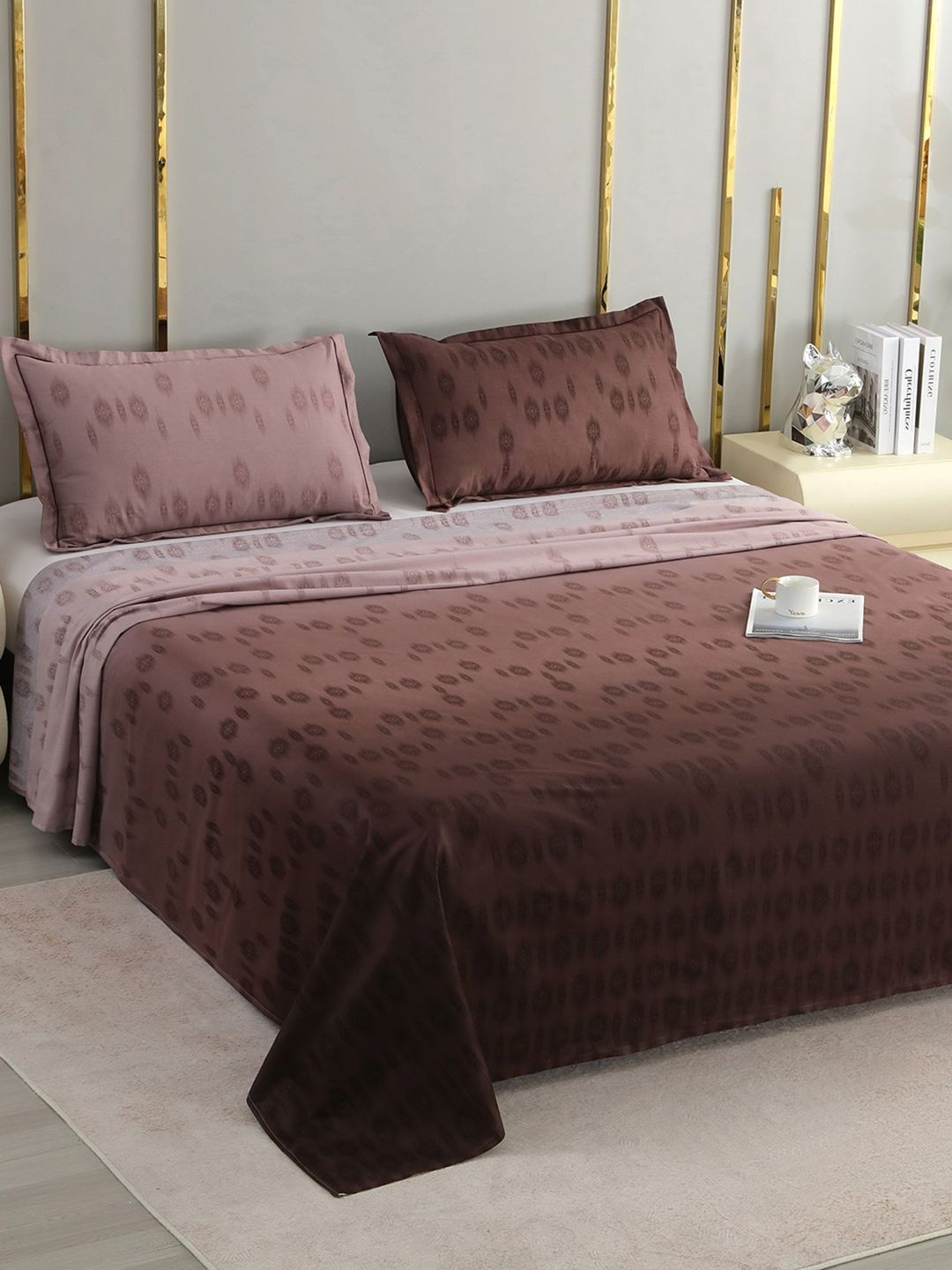 Story@home Burgundy & Pink Ethnic Motifs 400 TC Bedsheet with 2 Pillow Covers