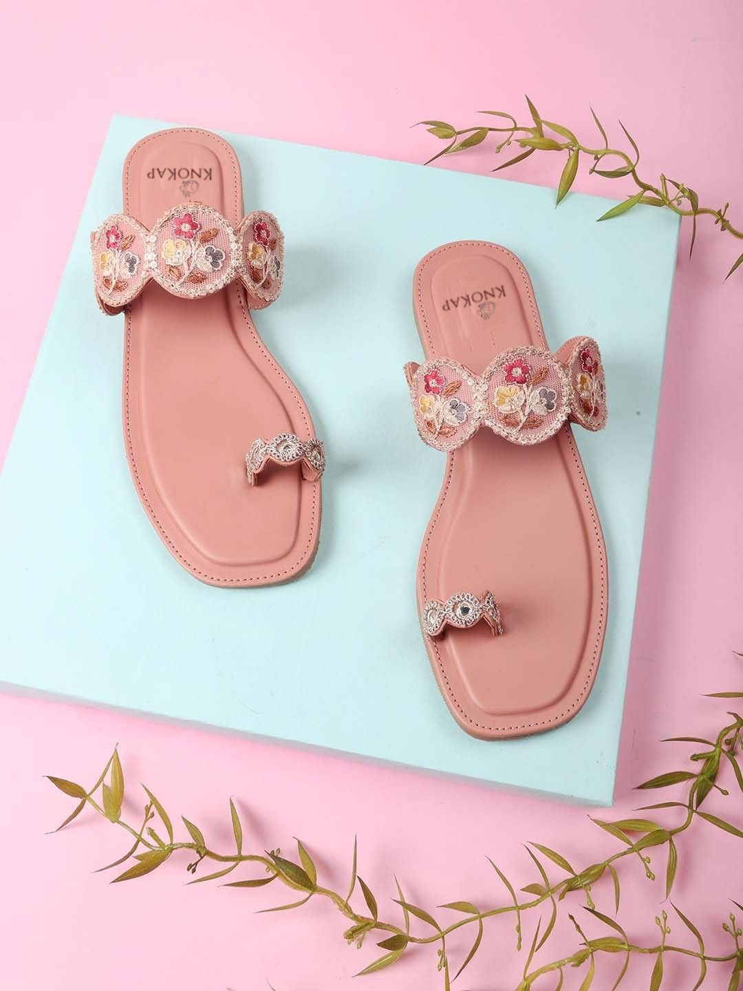 KNOKAP Women Embellished Party One Toe Flats with Embroidered