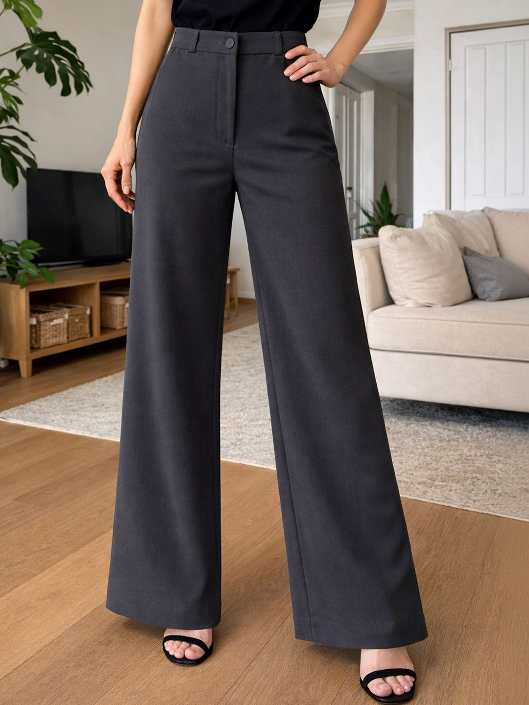 SZN Women Relaxed Straight Leg Straight Fit High-Rise Easy Wash Trousers