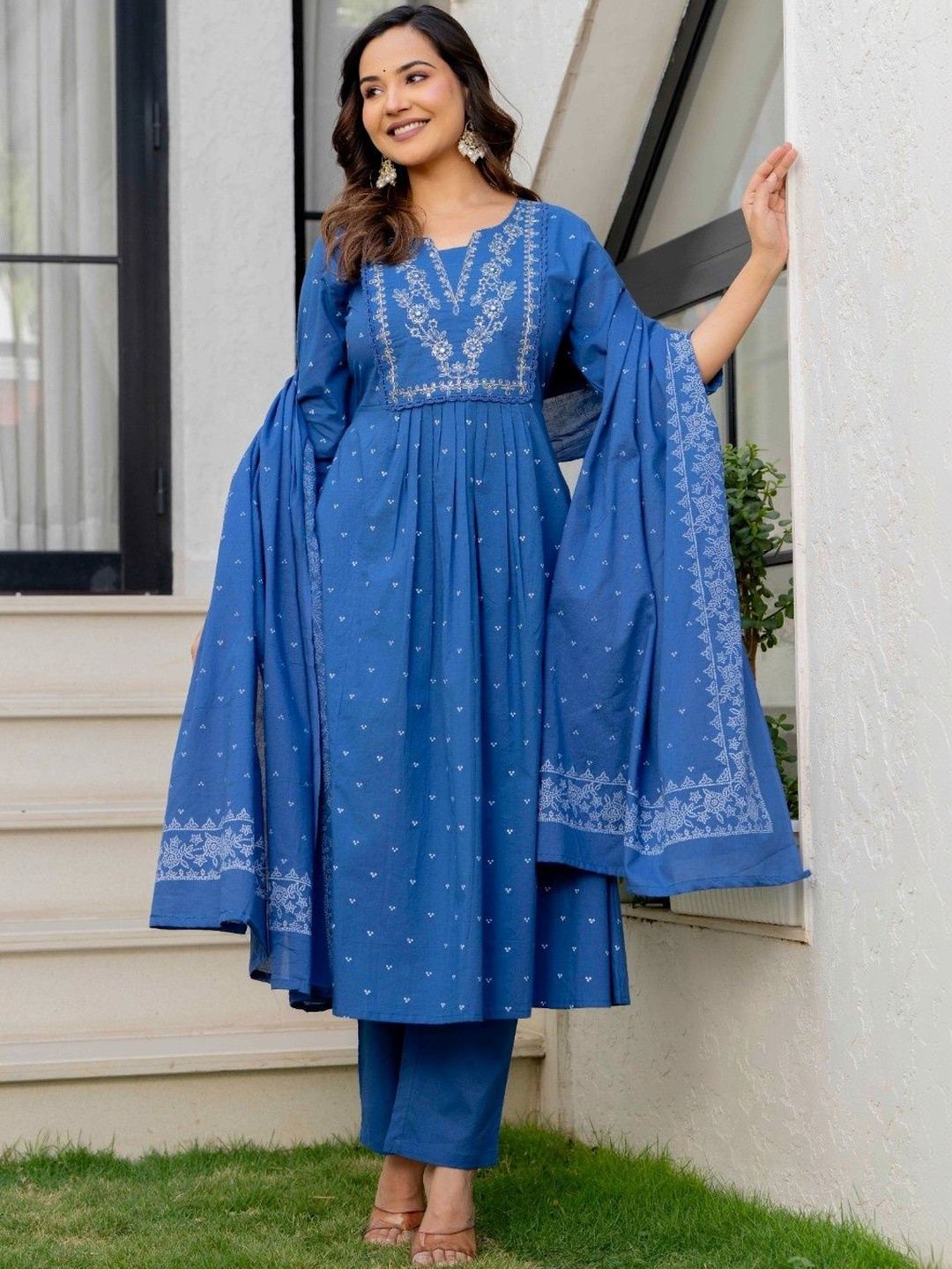 SOURAGYA Women Ethnic Motifs Printed Panelled Pure Cotton Kurta with Trousers & With Dupatta