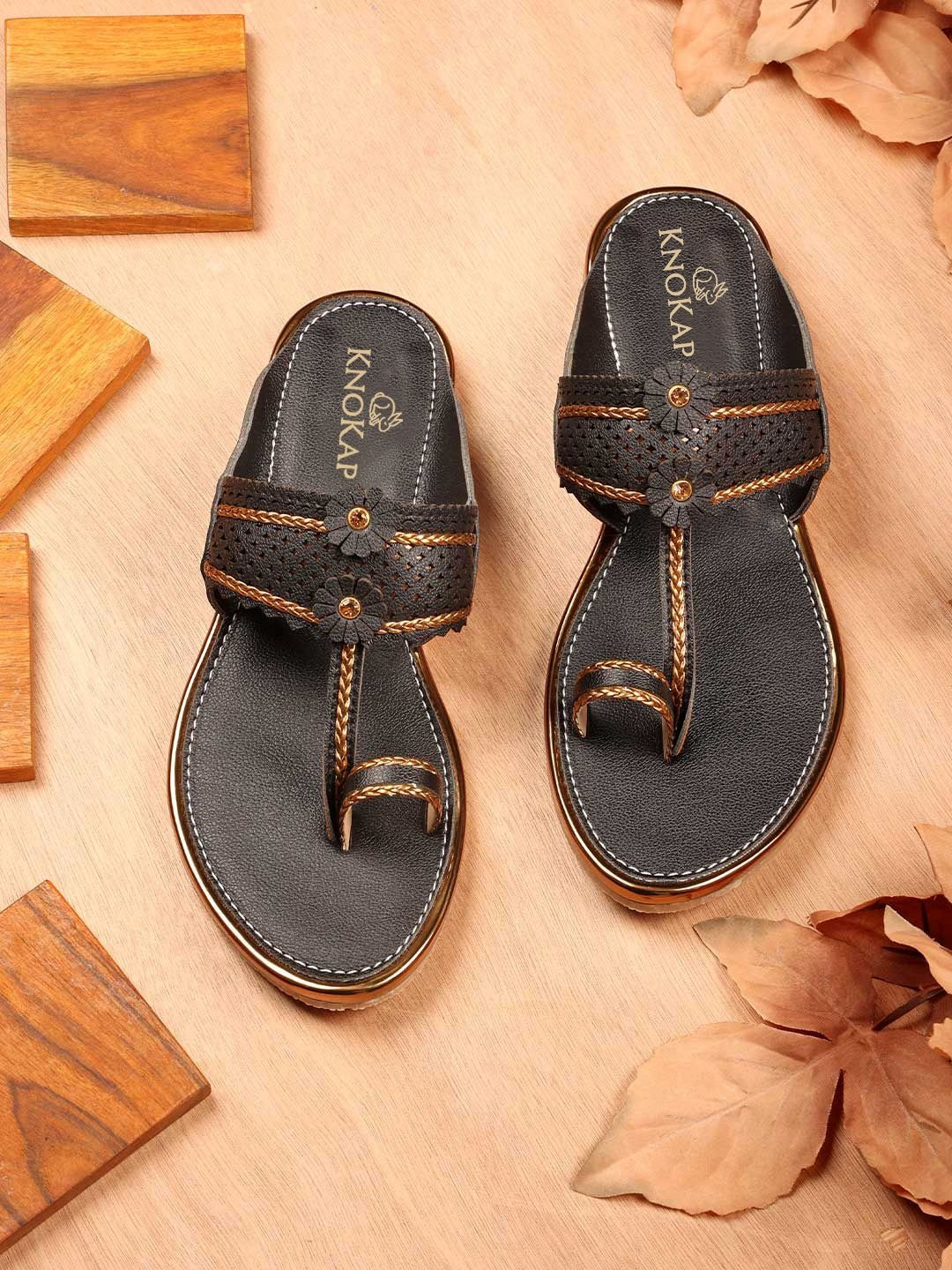 KNOKAP Women Textured Ethnic One Toe Flats