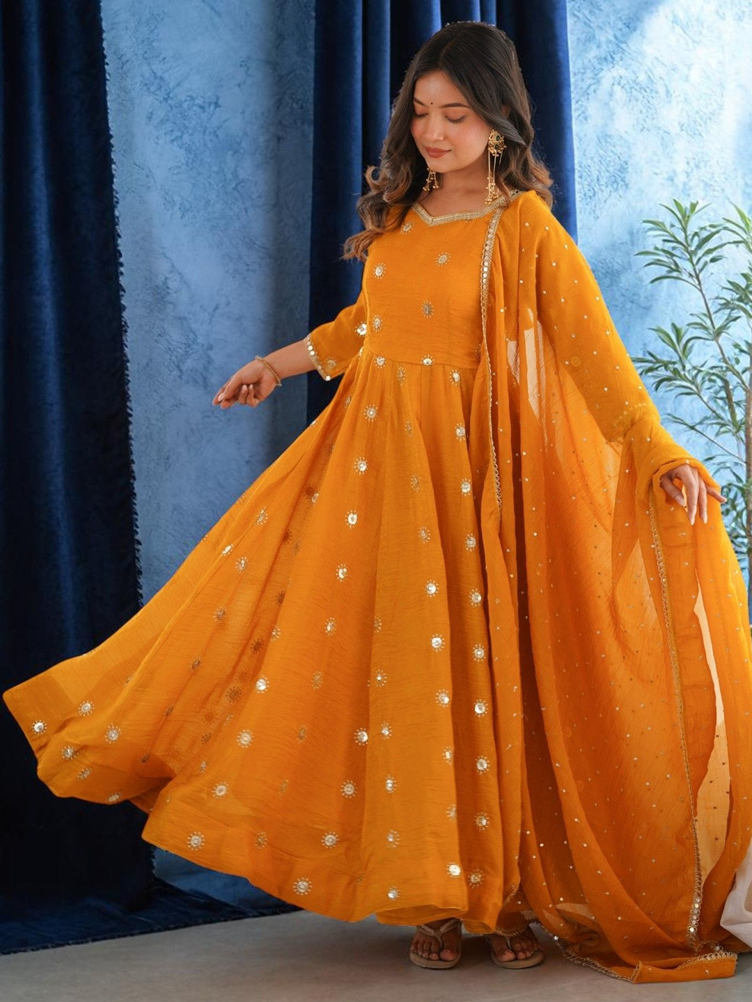 Sangria Embroidered Sweetheart Neck Kurta Sets