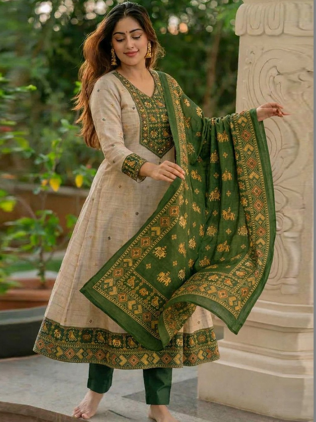 GoSriKi Women Ethnic Motifs Printed Empire Kurta with Trousers & With Dupatta