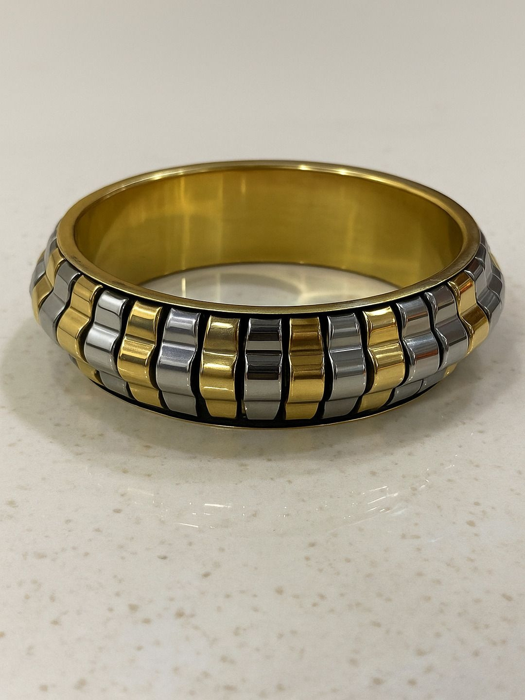 Sangria Set of 2 Resin Bangles