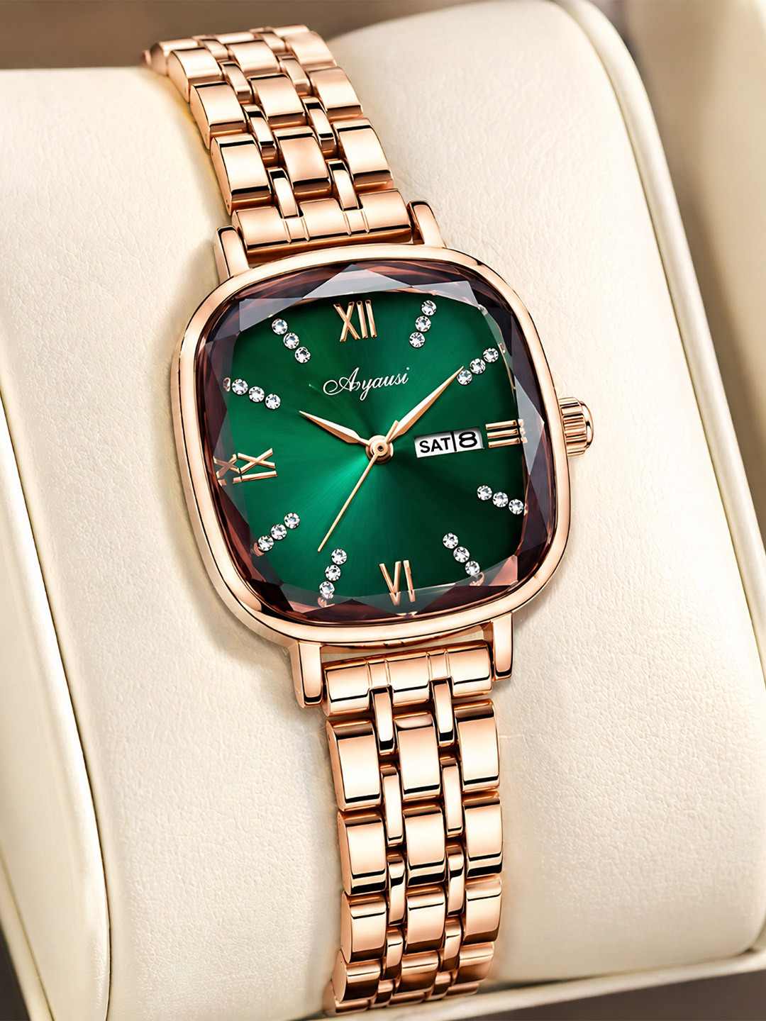 ORUSS Women Dial & Stainless Steel Straps Analogue Watch IHHFCEHFEJAH