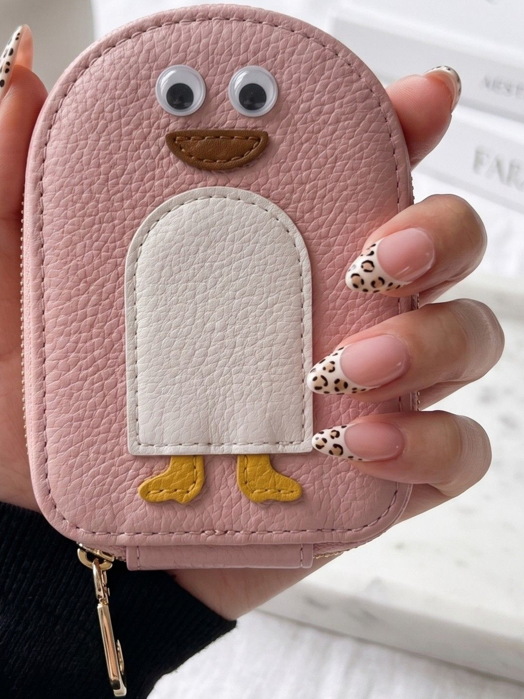 LacyLook Women Animal Textured Applique PU Zip Around Wallet
