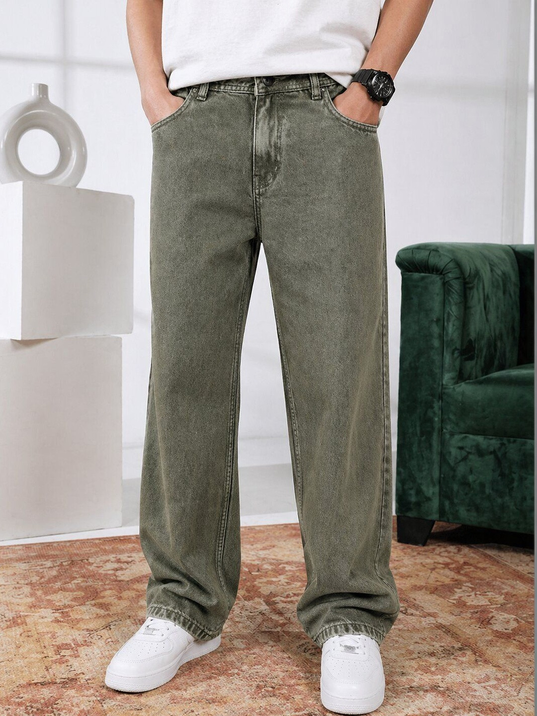 BESTLOO Men Relaxed Fit Mid-Rise Light Fade Stretchable Jeans