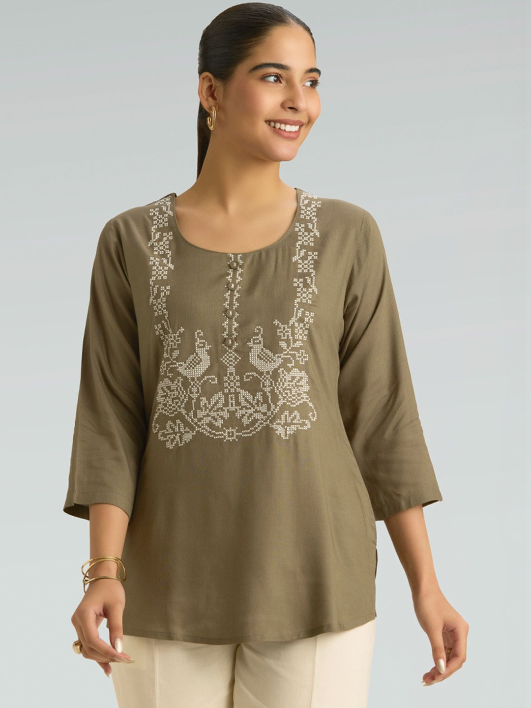 WOMEN PLUS Brown Ethnic Motifs Embroidered Thread Work Rayon Kurti