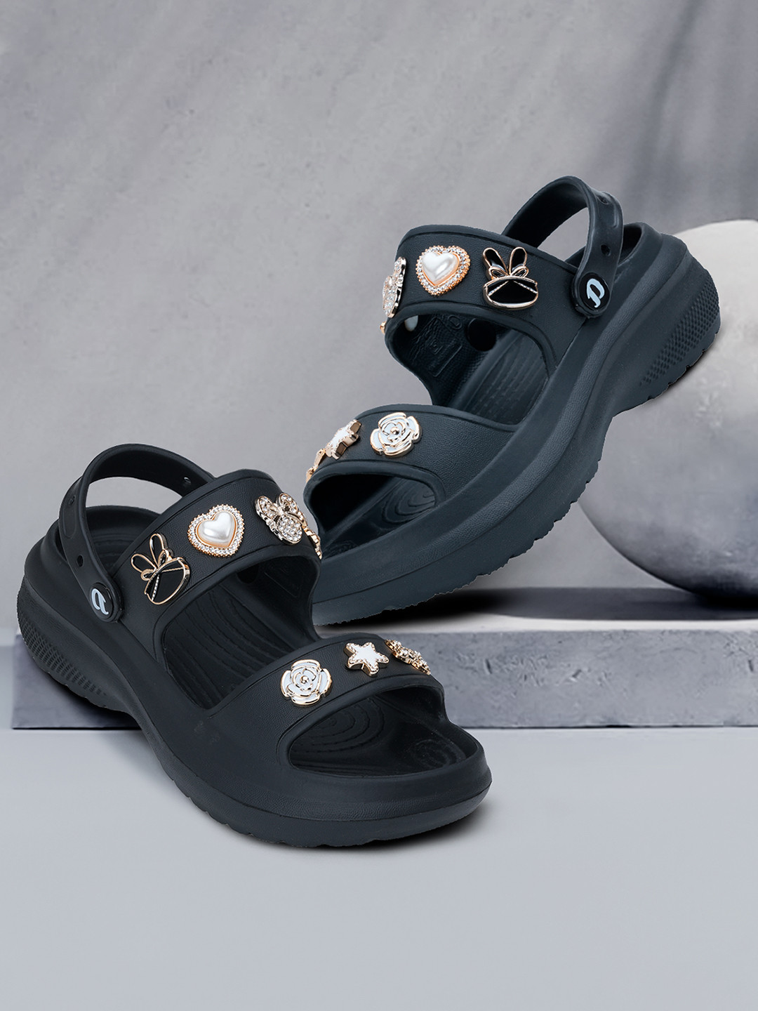 DOCTOR EXTRA SOFT Embellished Clogs Flip Flop