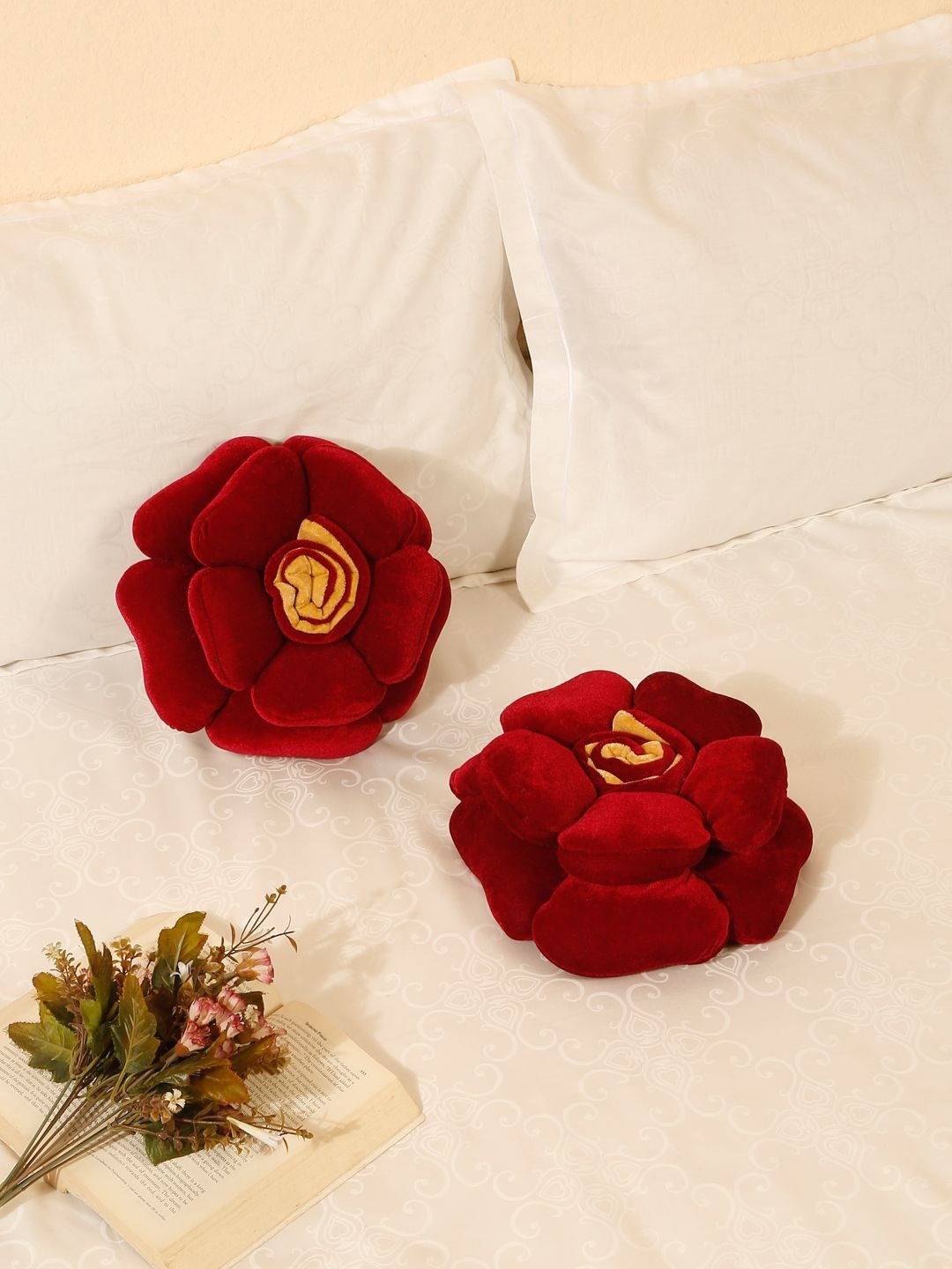 Dhrohar 2-Pieces Burgundy Poly Cotton Round Cushions