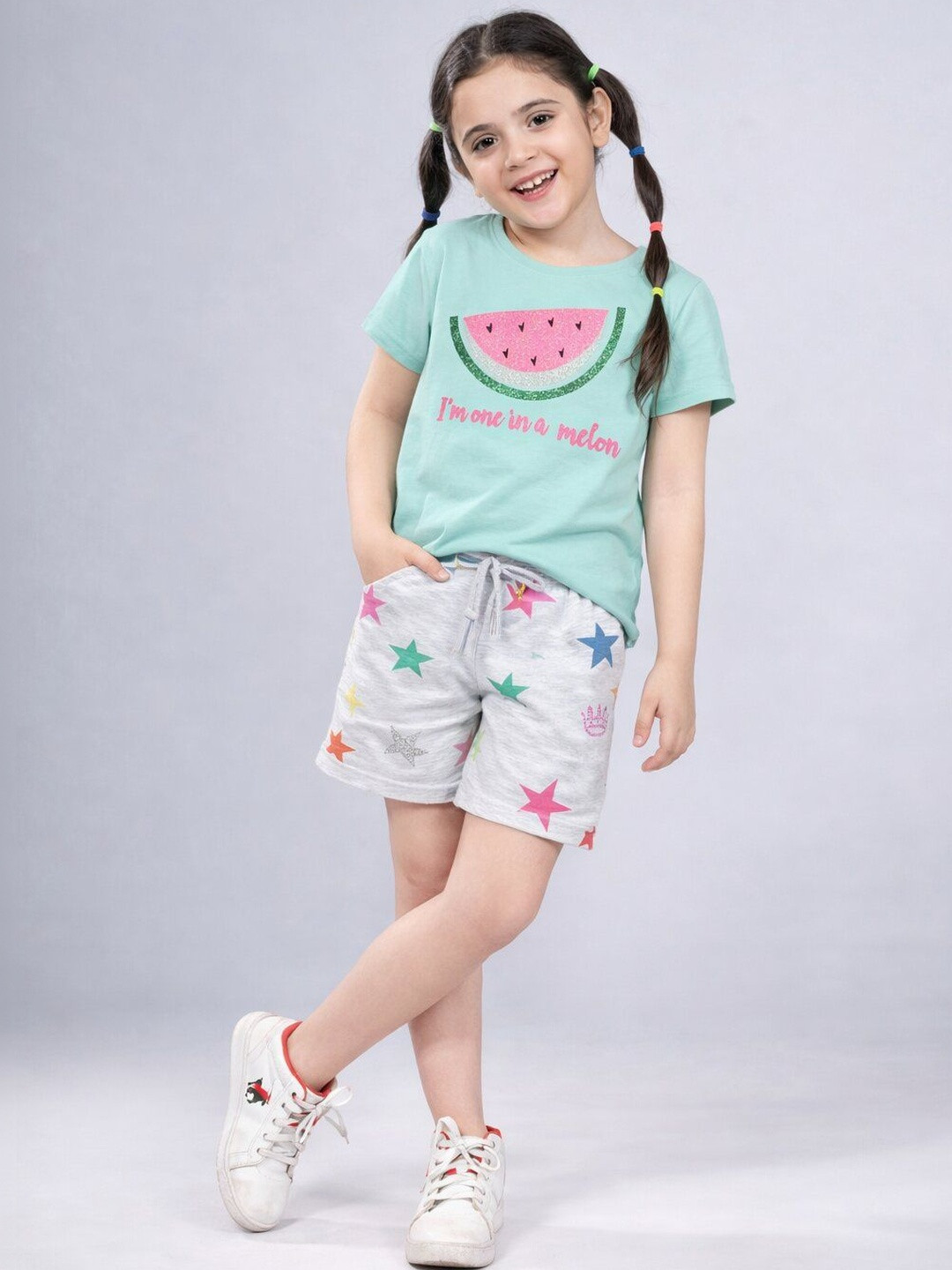PLUM TREE Girls Gilter Printed T-Shirt & Shorts Set