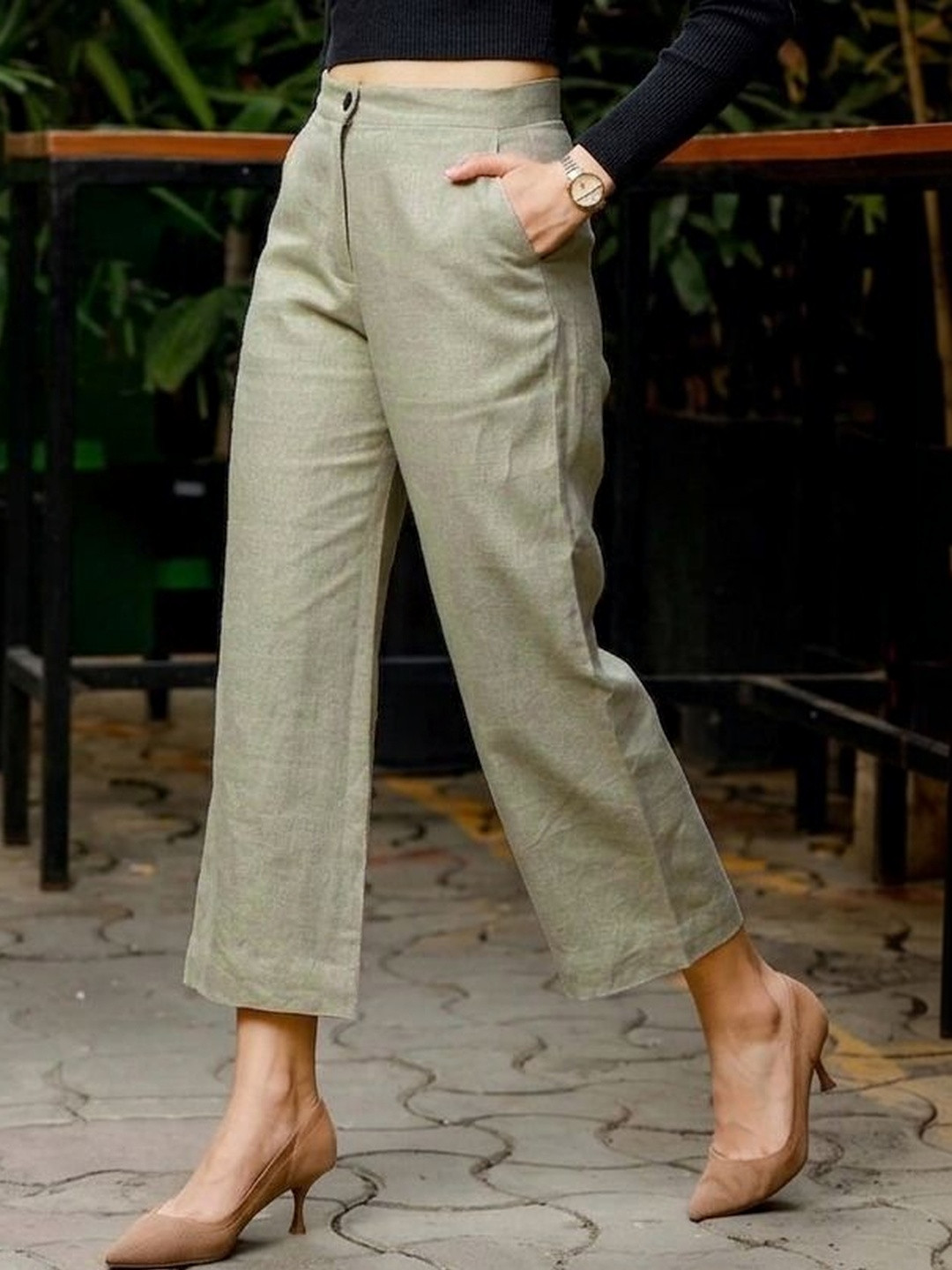 VOGAAN Women Relaxed Straight Leg Straight Fit Easy Wash Trousers