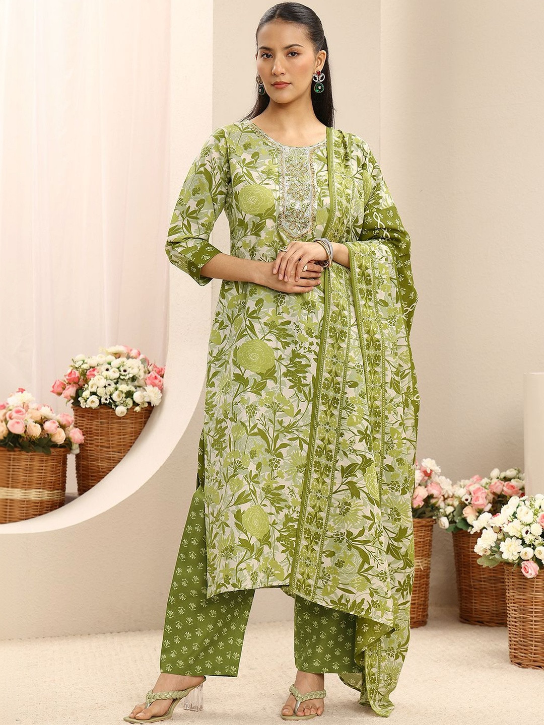 Libas Green Floral Printed Straight Suit Set with Dupatta