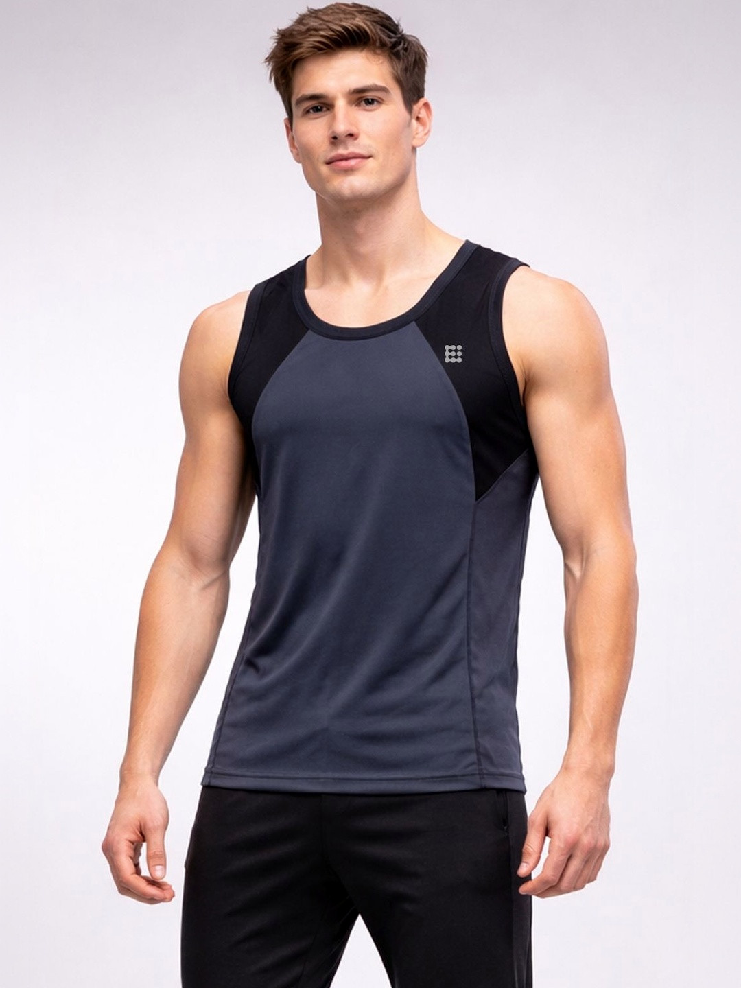 ENRIZZ Men Colourblocked Dri-FIT T-shirt