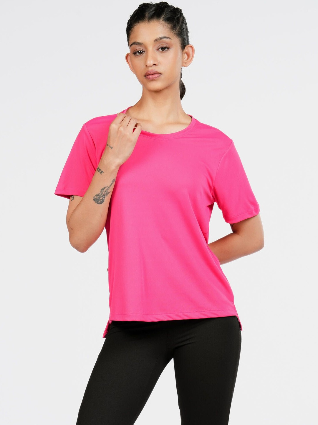 Decathlon Women Pink Coolmax Moisture Management Gym T-Shirt