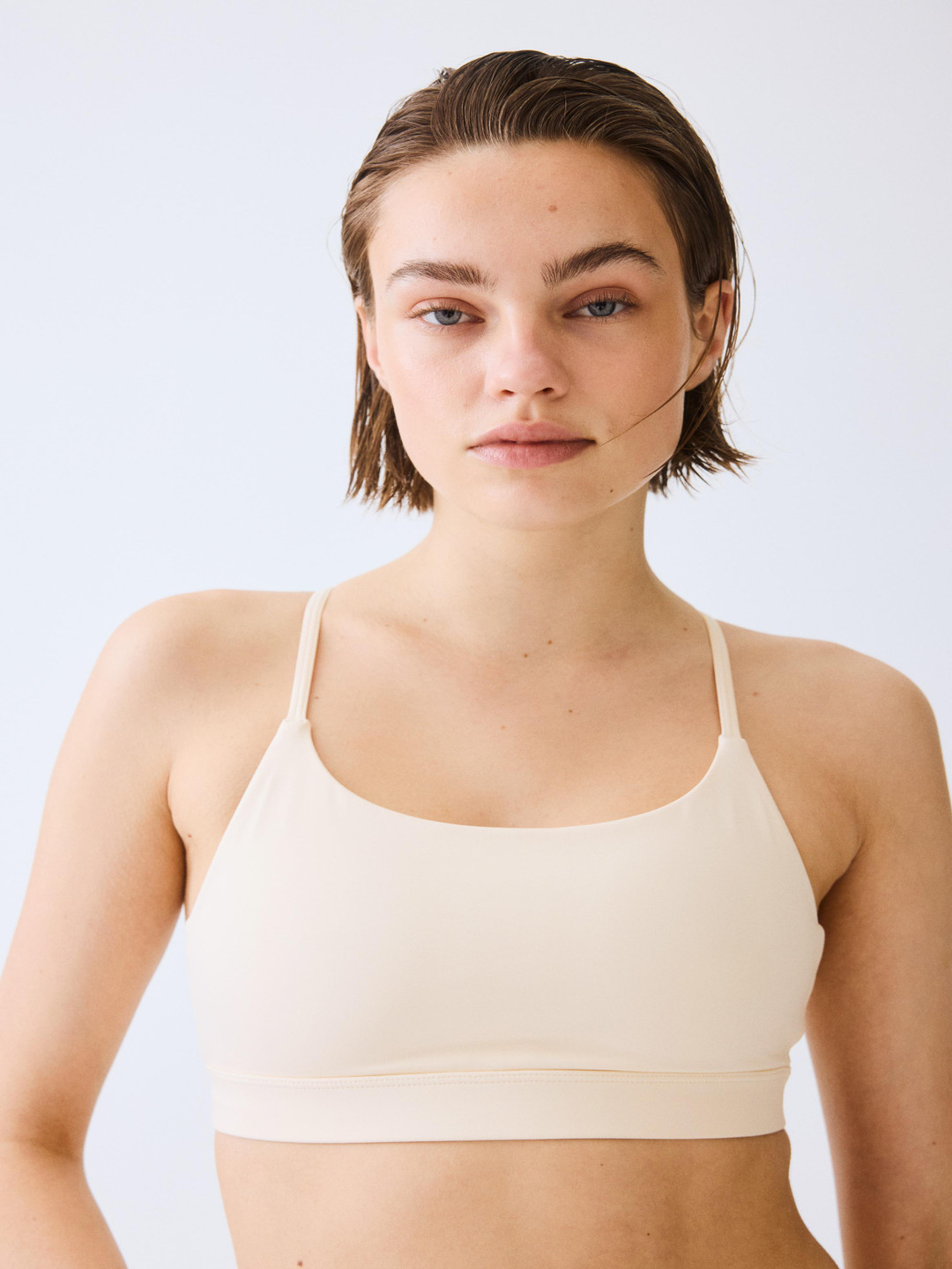 H&M MOVE SculptMove Sports Bra