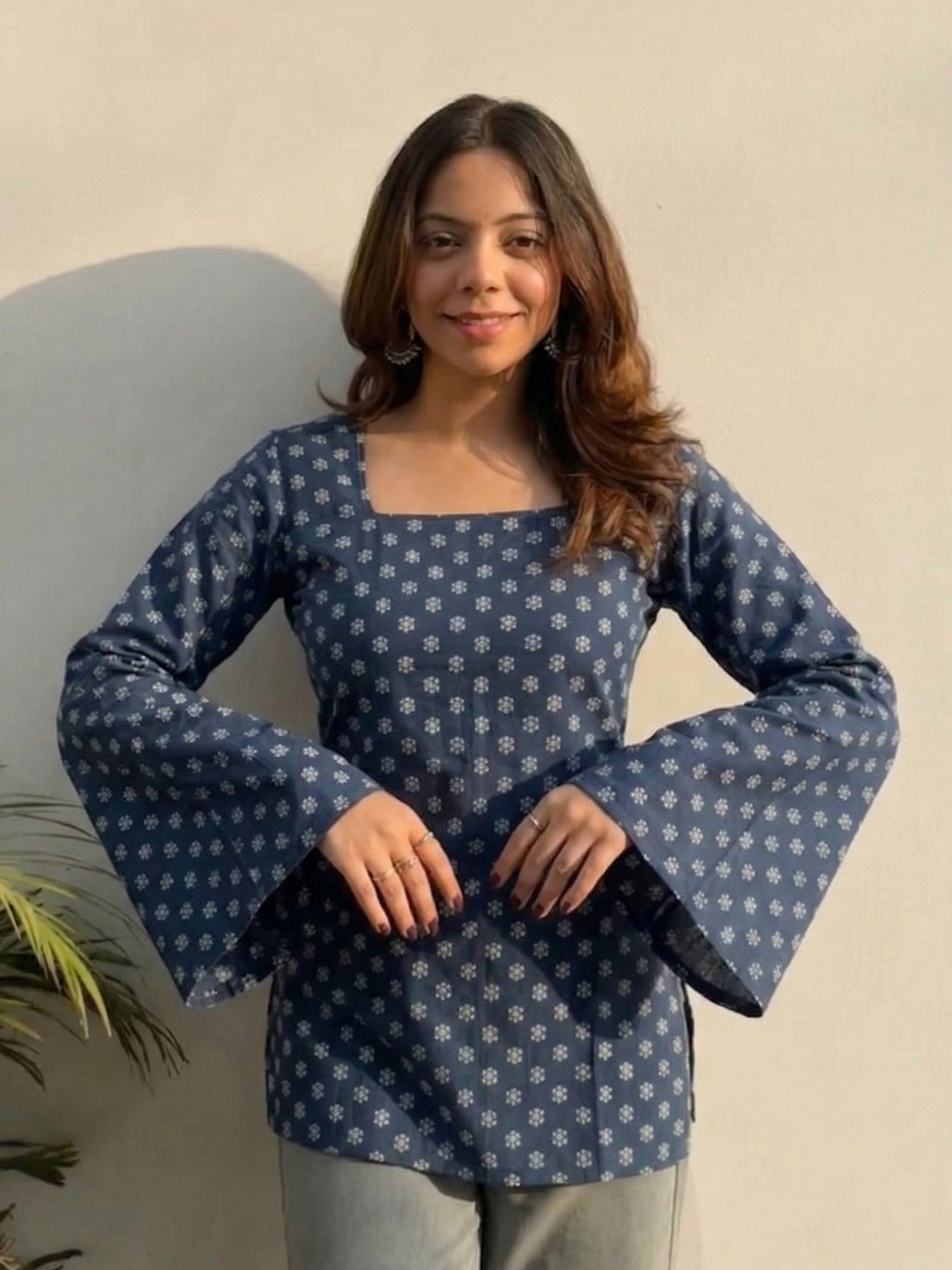 Aaghnya Ethnic Motifs Printed Square Neck Flared Sleeves Kurti