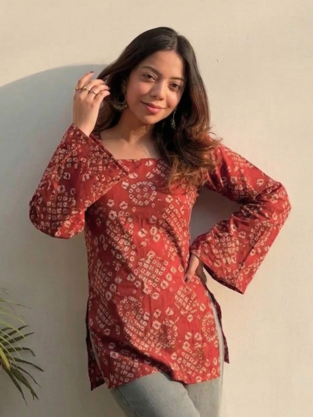 Aaghnya Bandhani Printed Square Neck Flared Sleeves Kurti
