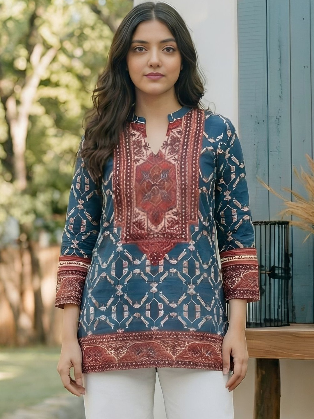 Anouk Botanical Embroidered Kurti
