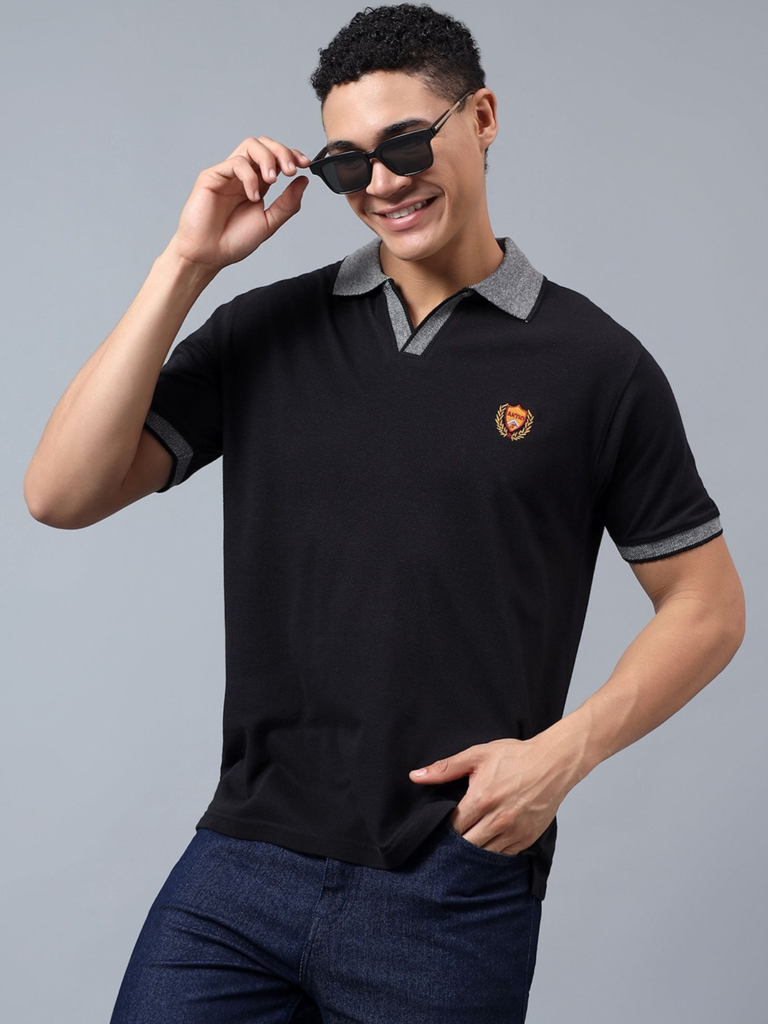 ALAKH HUB Men V-Neck T-shirt with Mask
