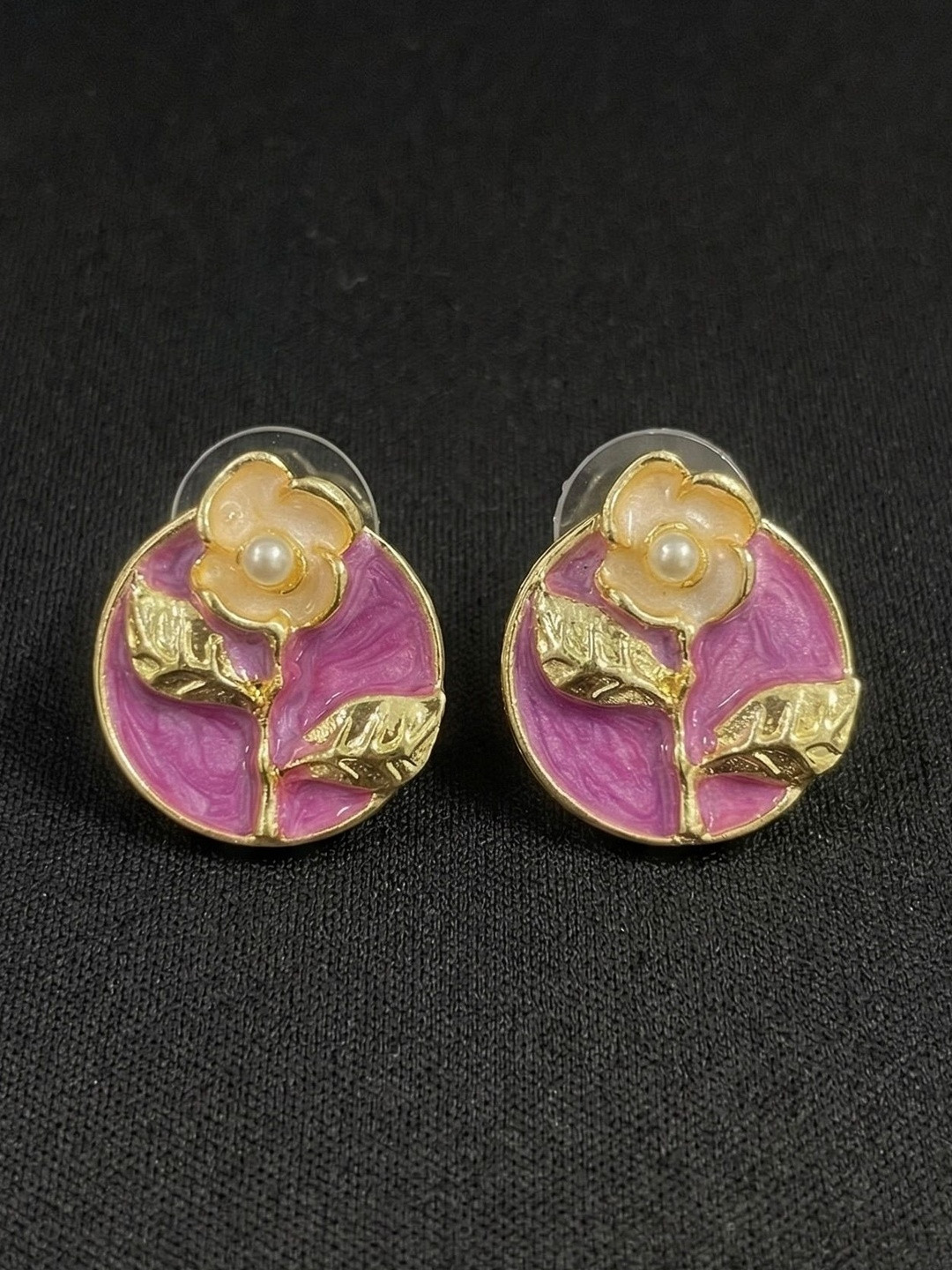 jueri Floral Studs Earrings