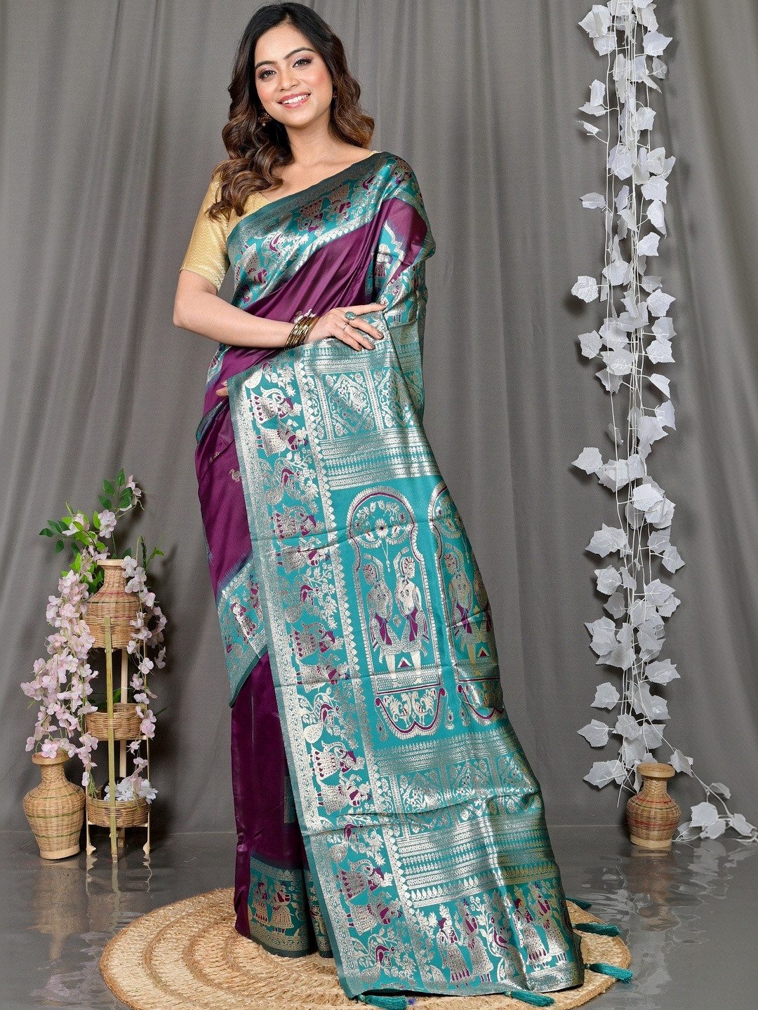PuJoy Cotton Silk Traditional Bengali Parza Design Violet Green Baluchari Sarees