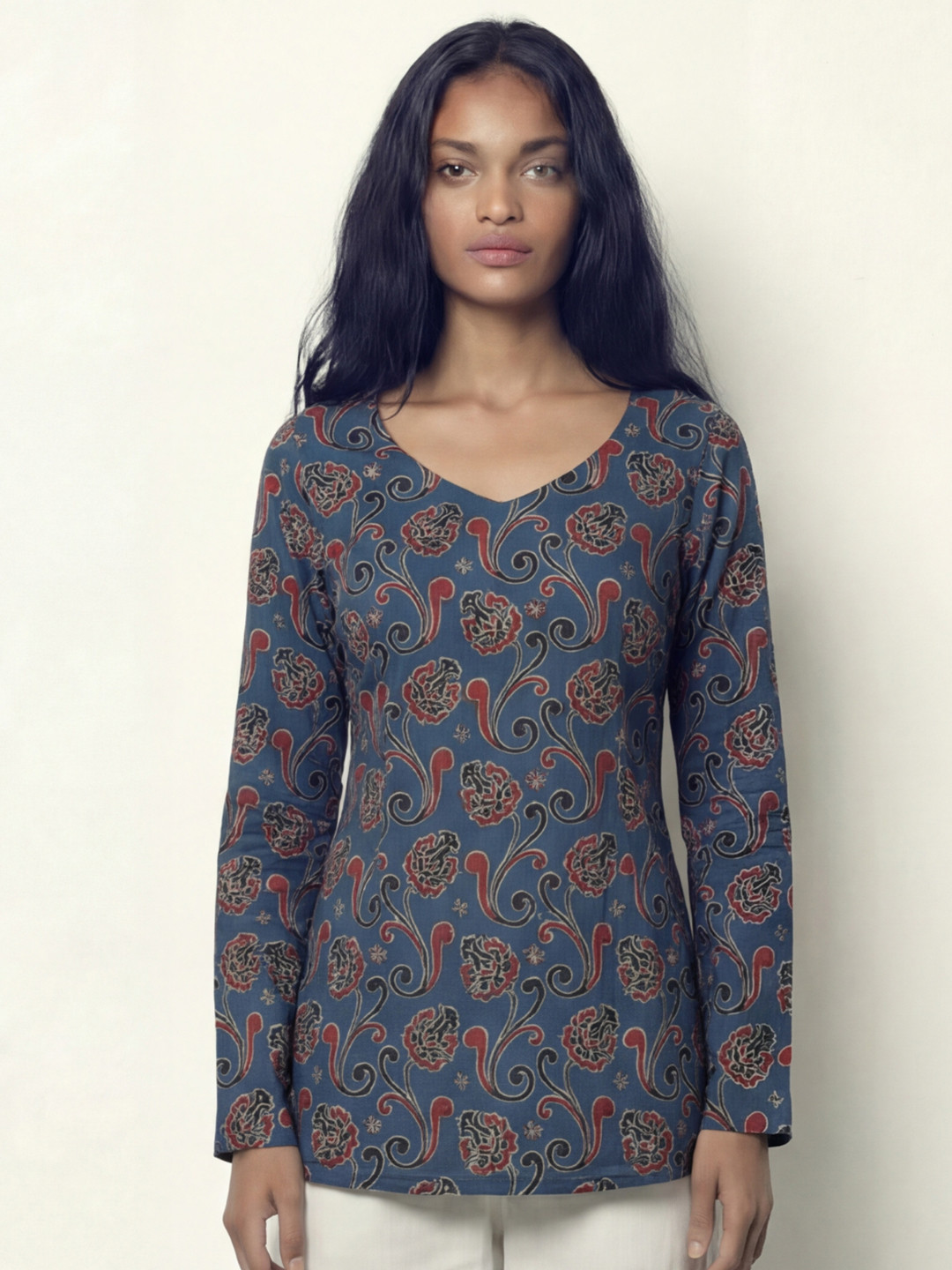 NISHORAMA Printed V-Neck Kurti